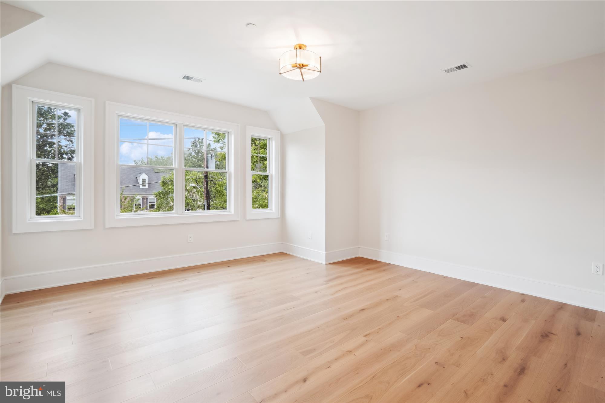 MERRIMACK PARK - Residential