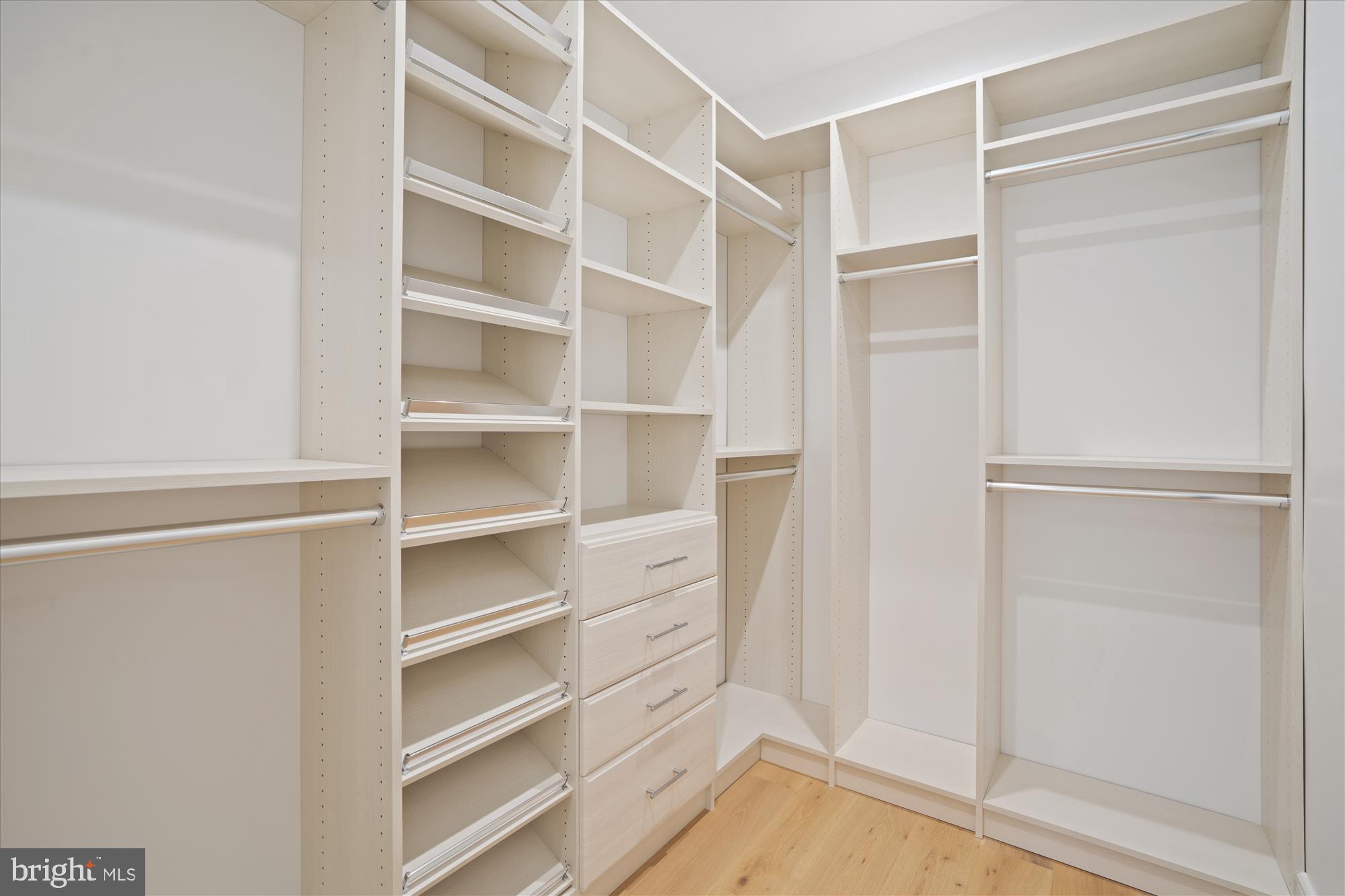 MERRIMACK PARK - Residential