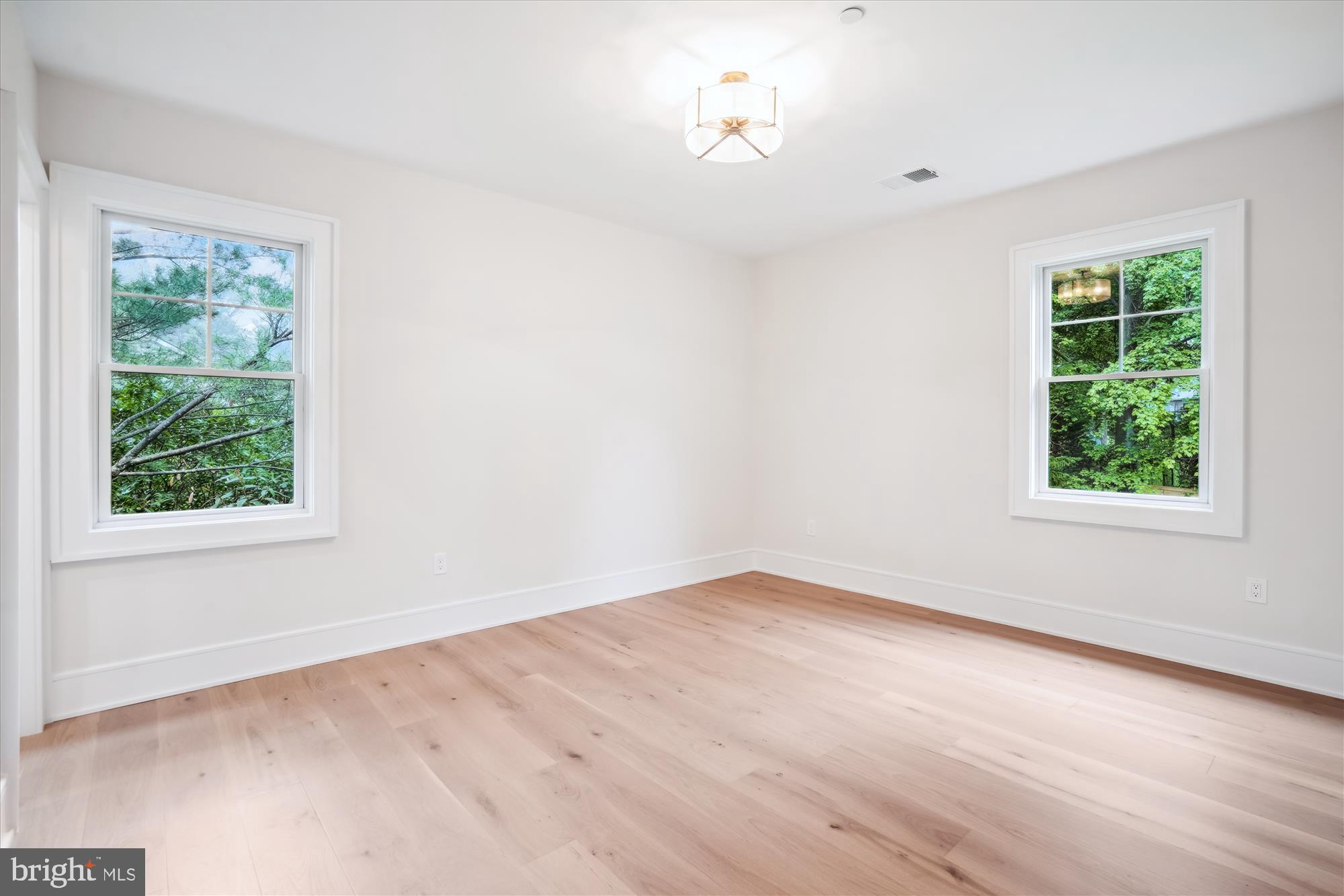 MERRIMACK PARK - Residential