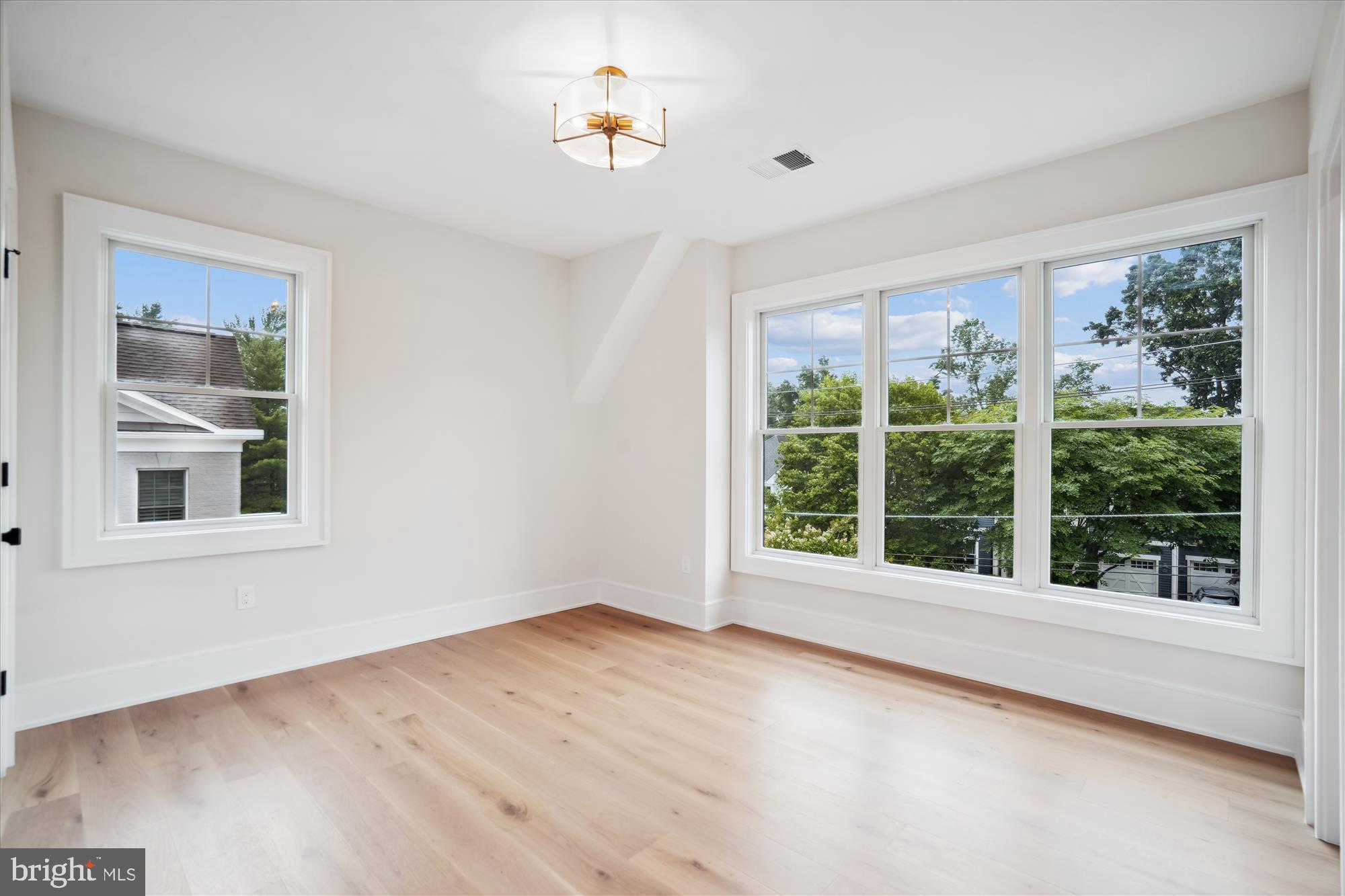 MERRIMACK PARK - Residential