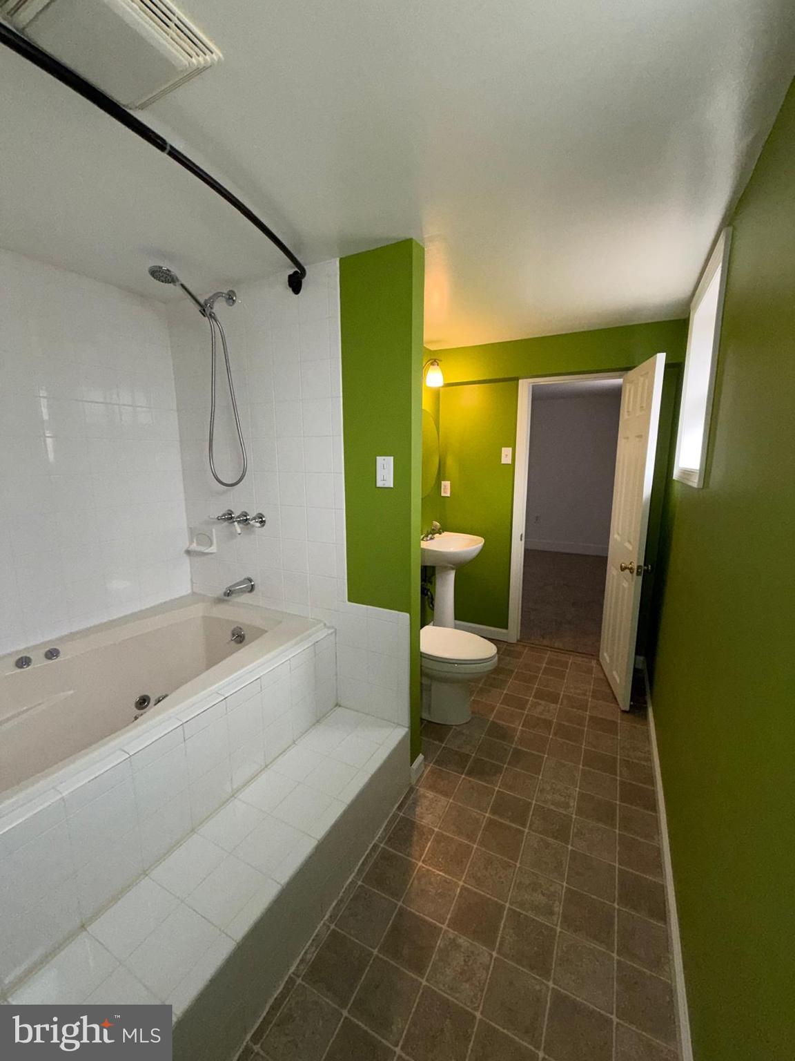 COVENTRY - Residential