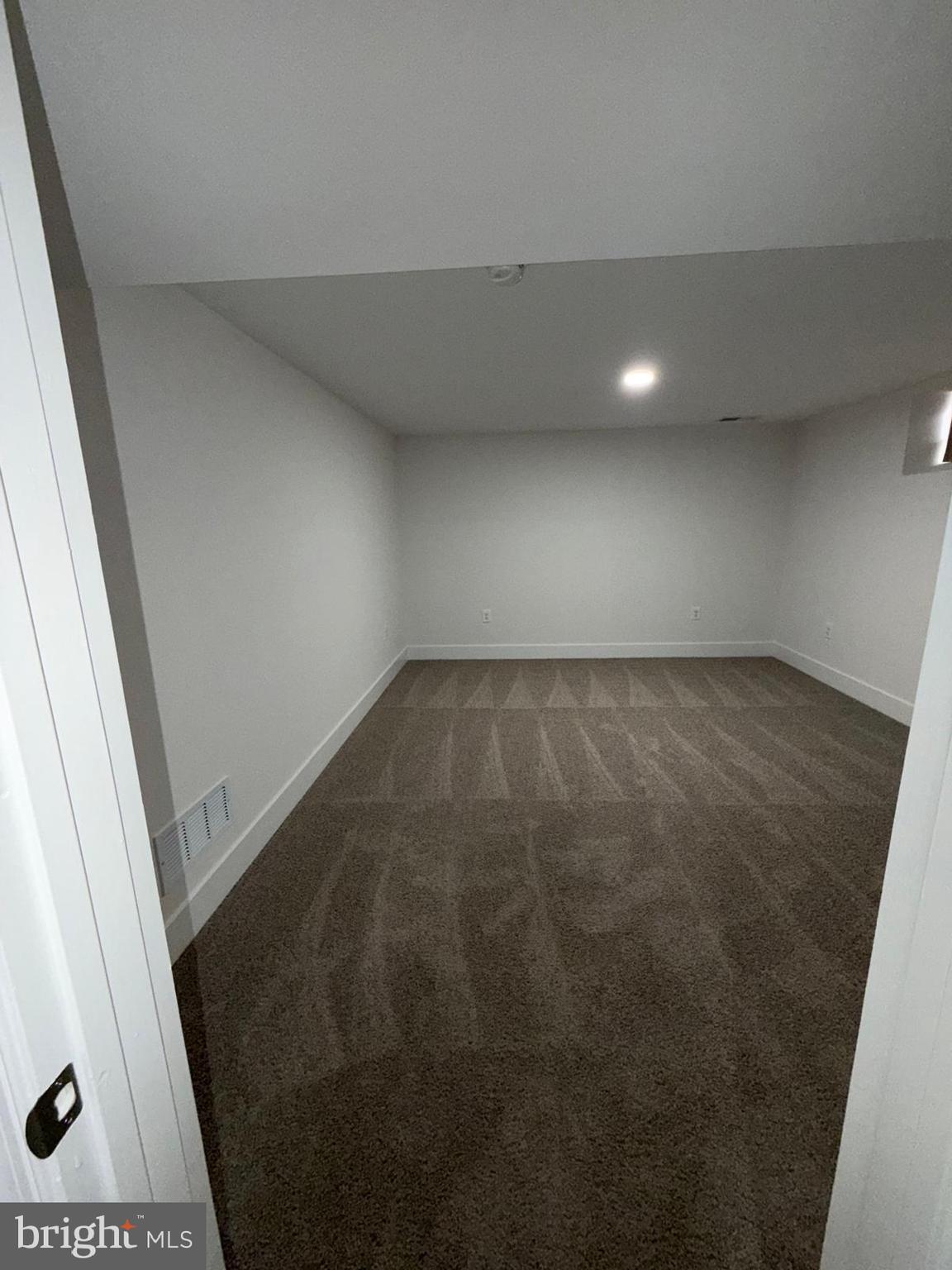 COVENTRY - Residential