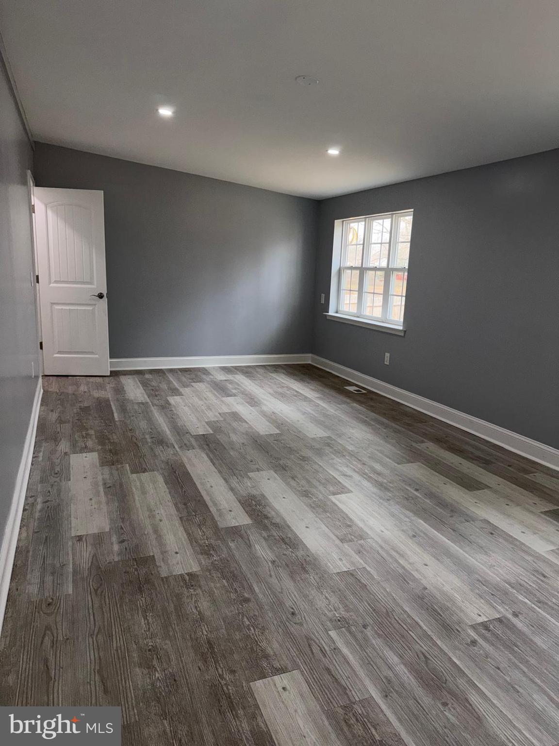 COVENTRY - Residential