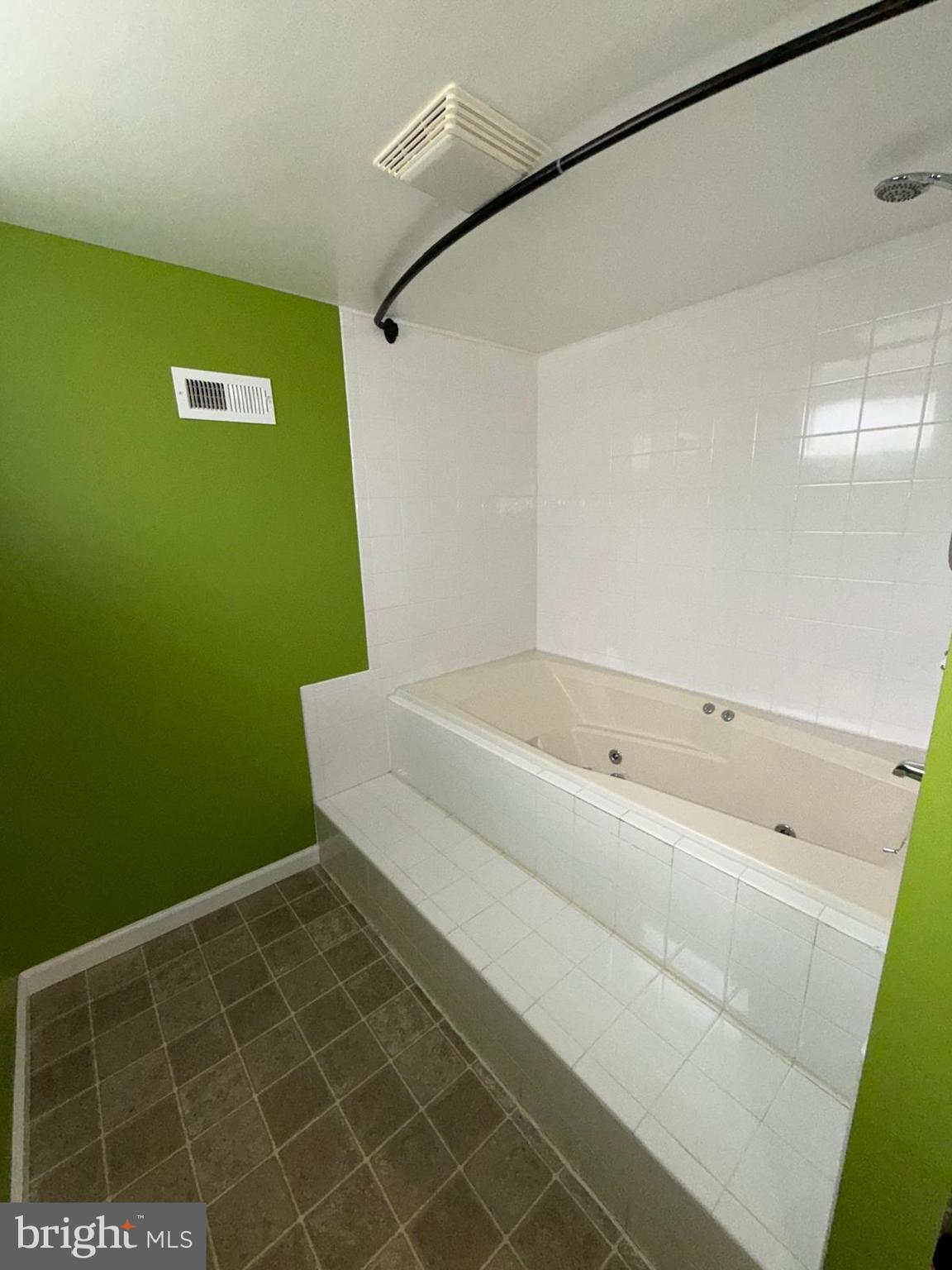 COVENTRY - Residential