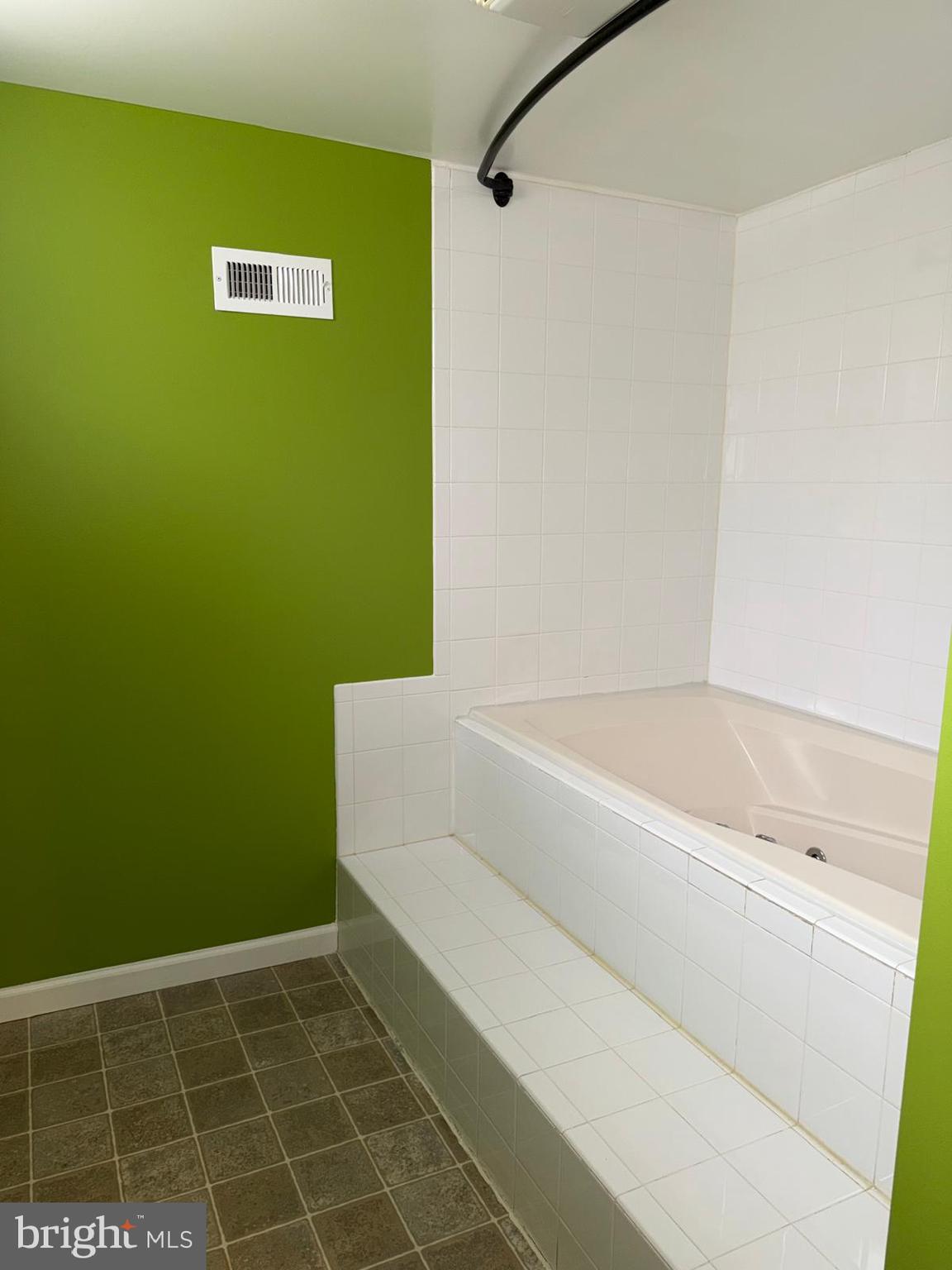 COVENTRY - Residential