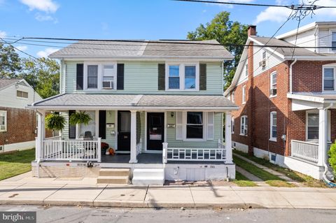 Photo of 346 Duke Street, EPHRATA, PA 17522 (MLS # PALA2077556)