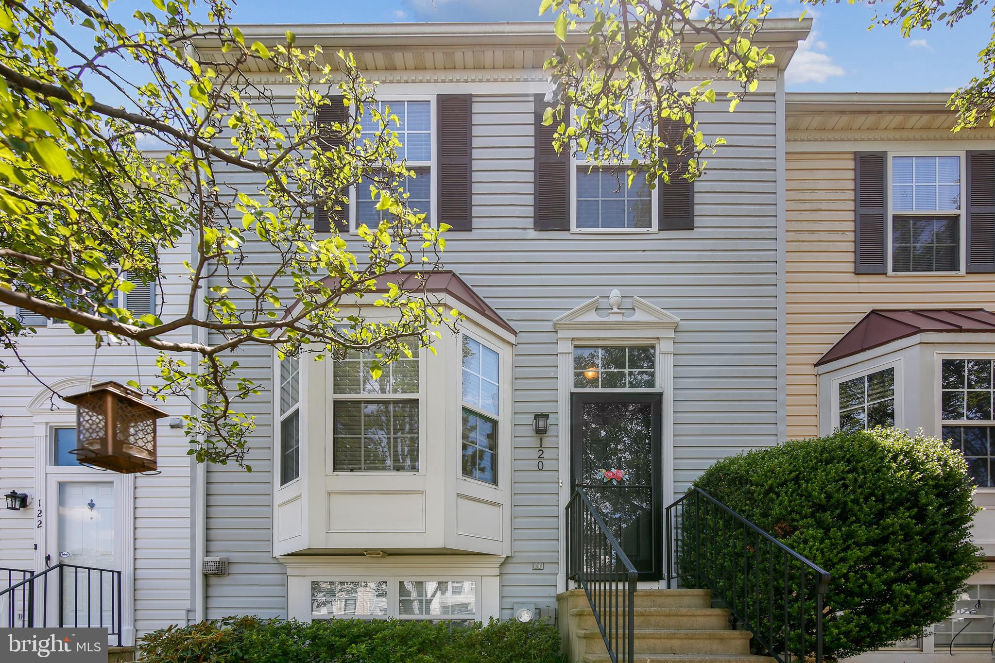 GRACE HARBOUR - Residential