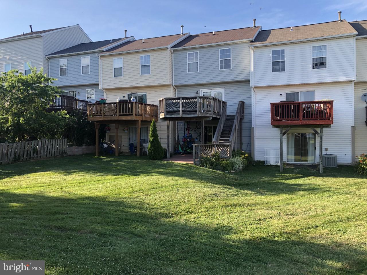 GRACE HARBOUR - Residential