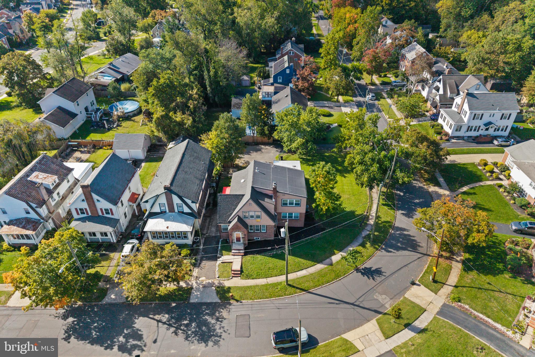 7 ABERNETHY DRIVE