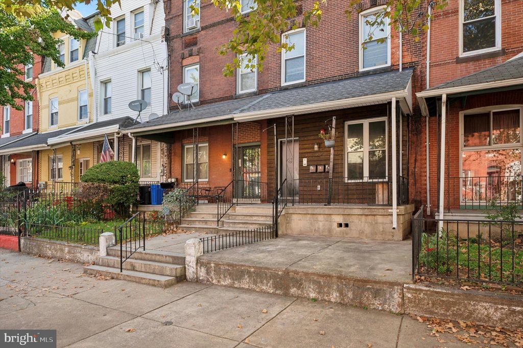 Photo of 629 N 32nd Street #1, PHILADELPHIA, PA 19104 (MLS # PAPH2550668)