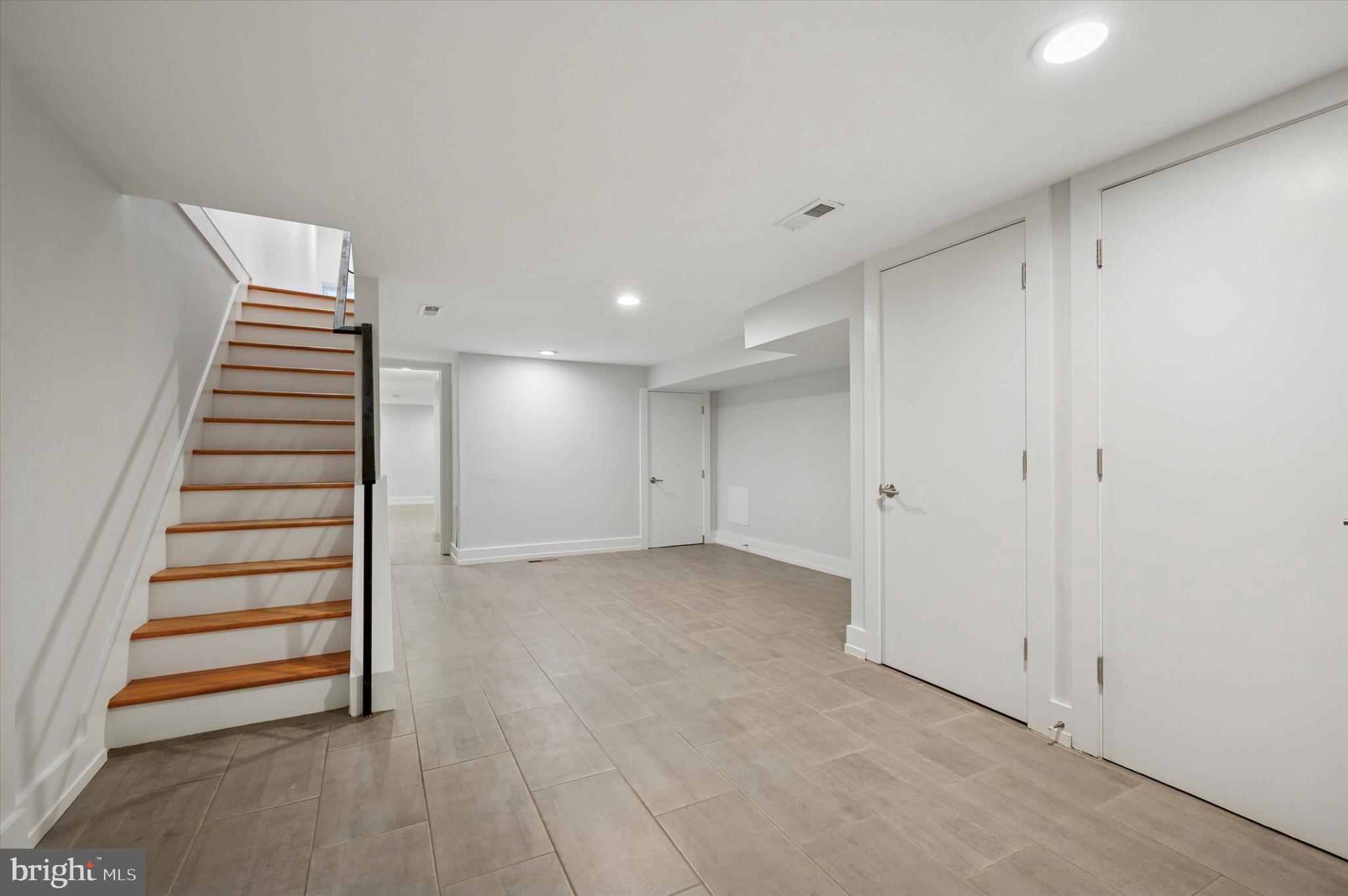 WEST PHILADELPHIA - Residential Lease