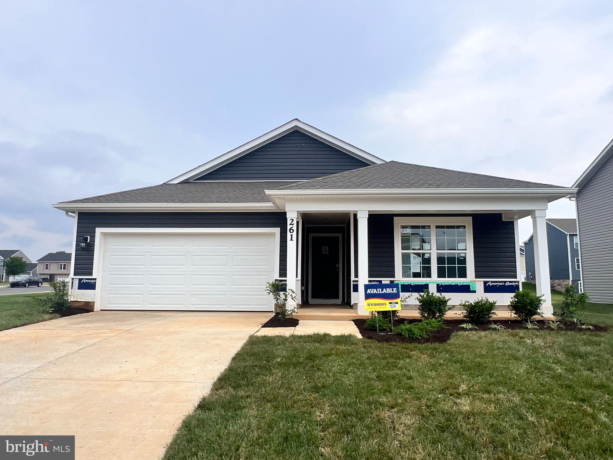 RED HILL - Residential