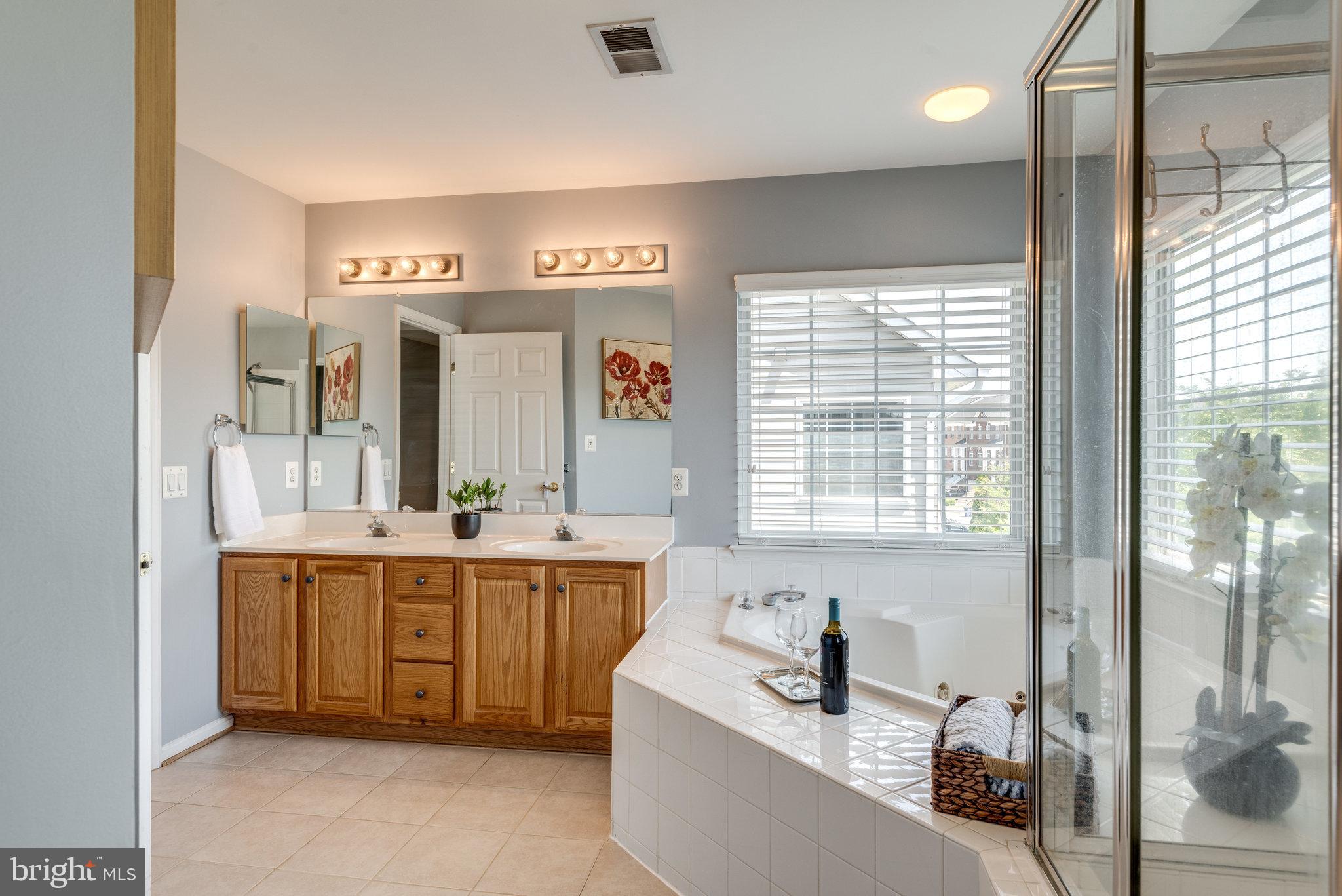 POTOMAC STATION - Residential