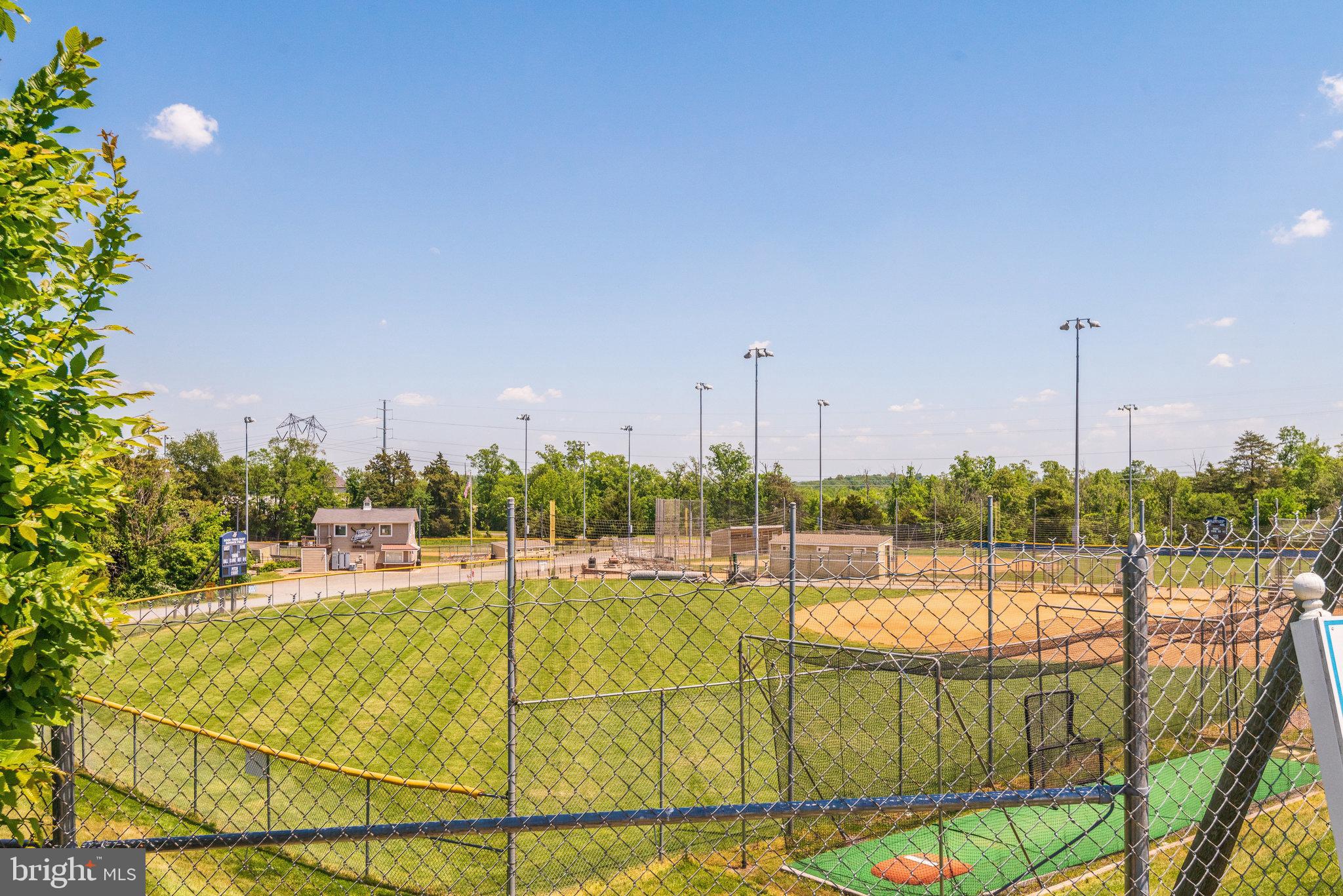POTOMAC STATION - Residential