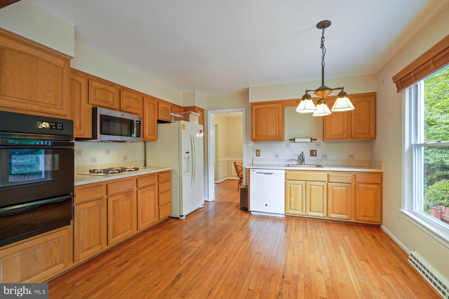 CAMELOT - Residential