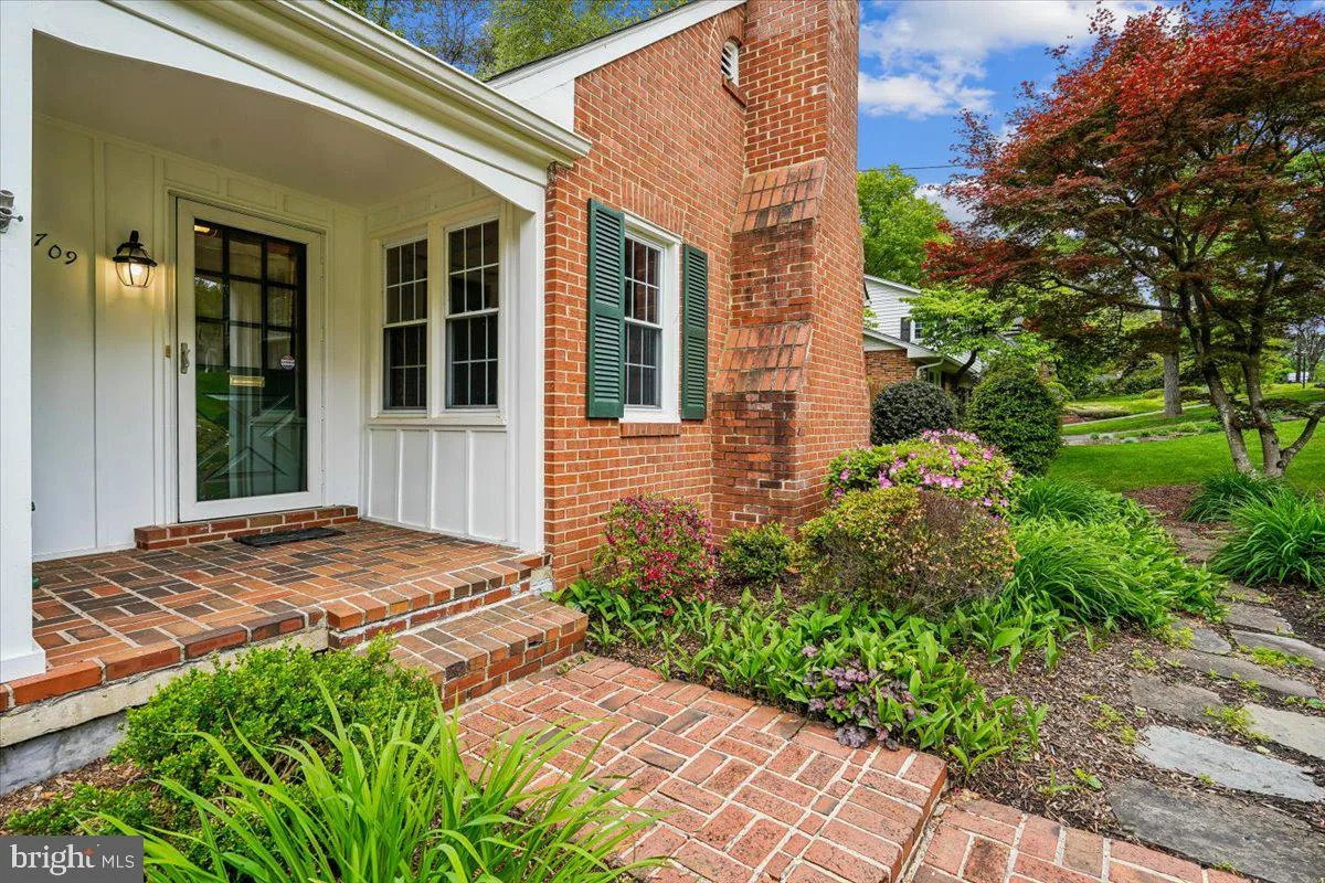 Additional image 103 of 3709 Camelot Drive, Annandale, VA 22003