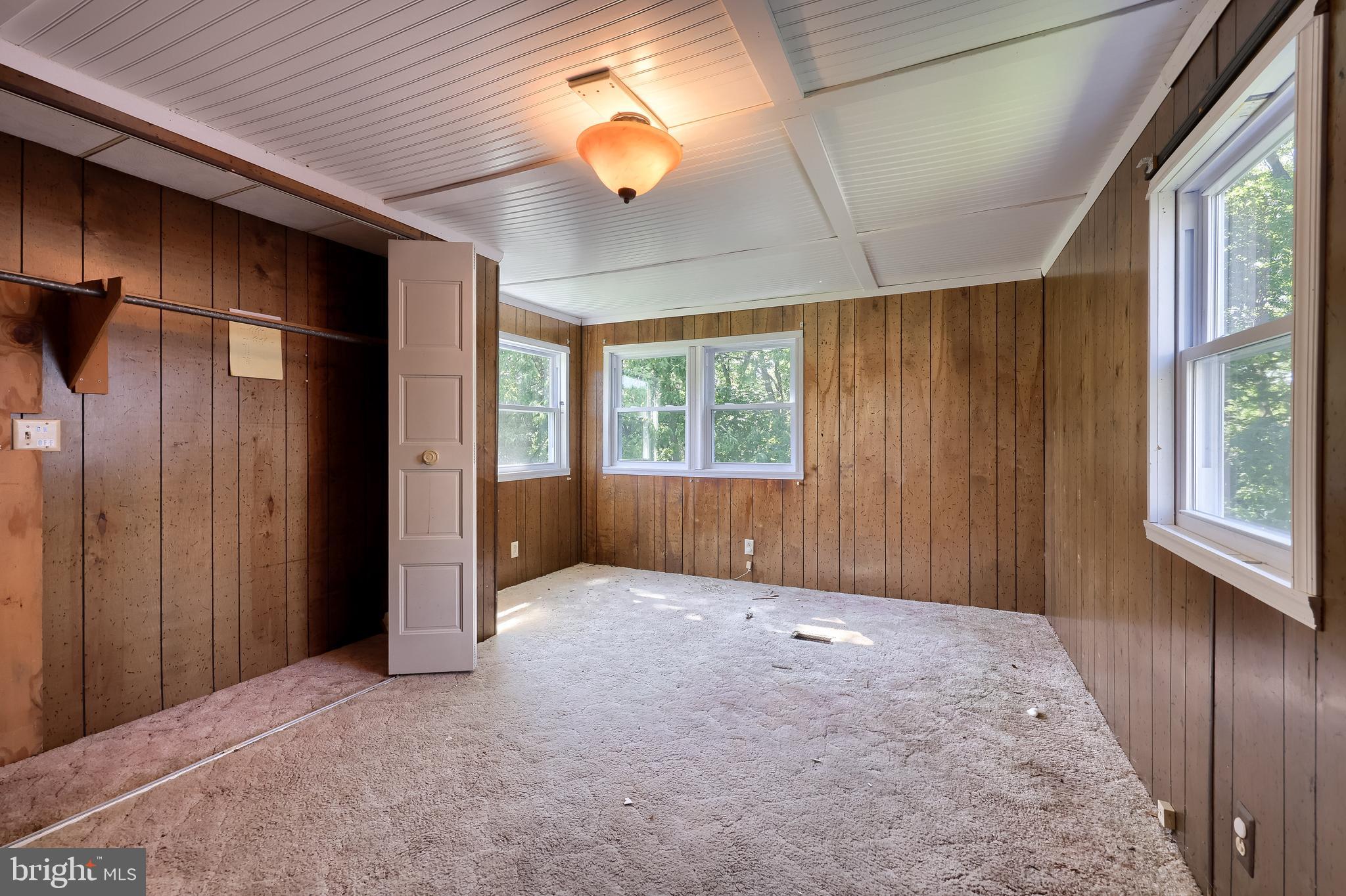 LOWER WINDSOR TWP - Residential