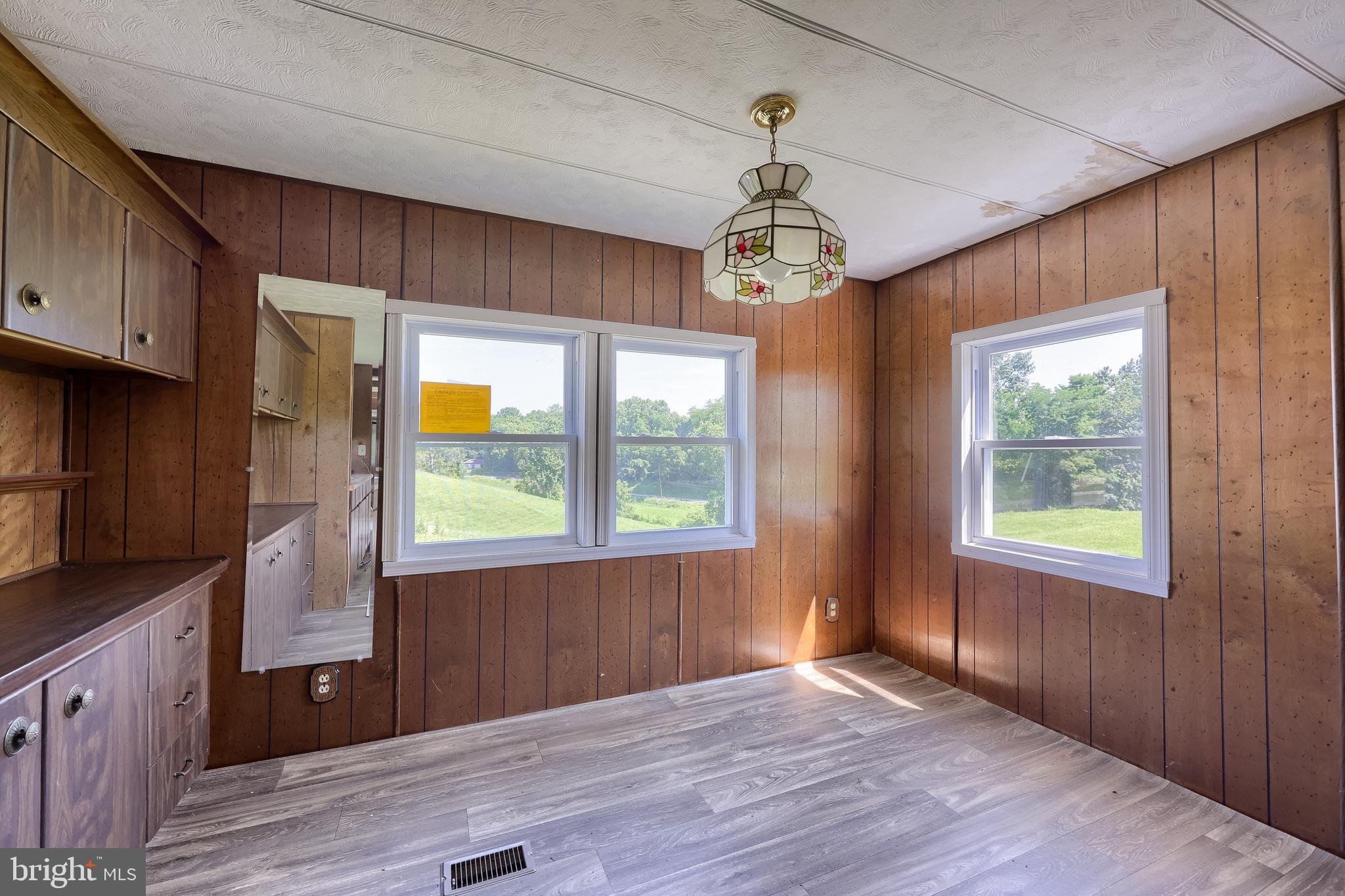 LOWER WINDSOR TWP - Residential