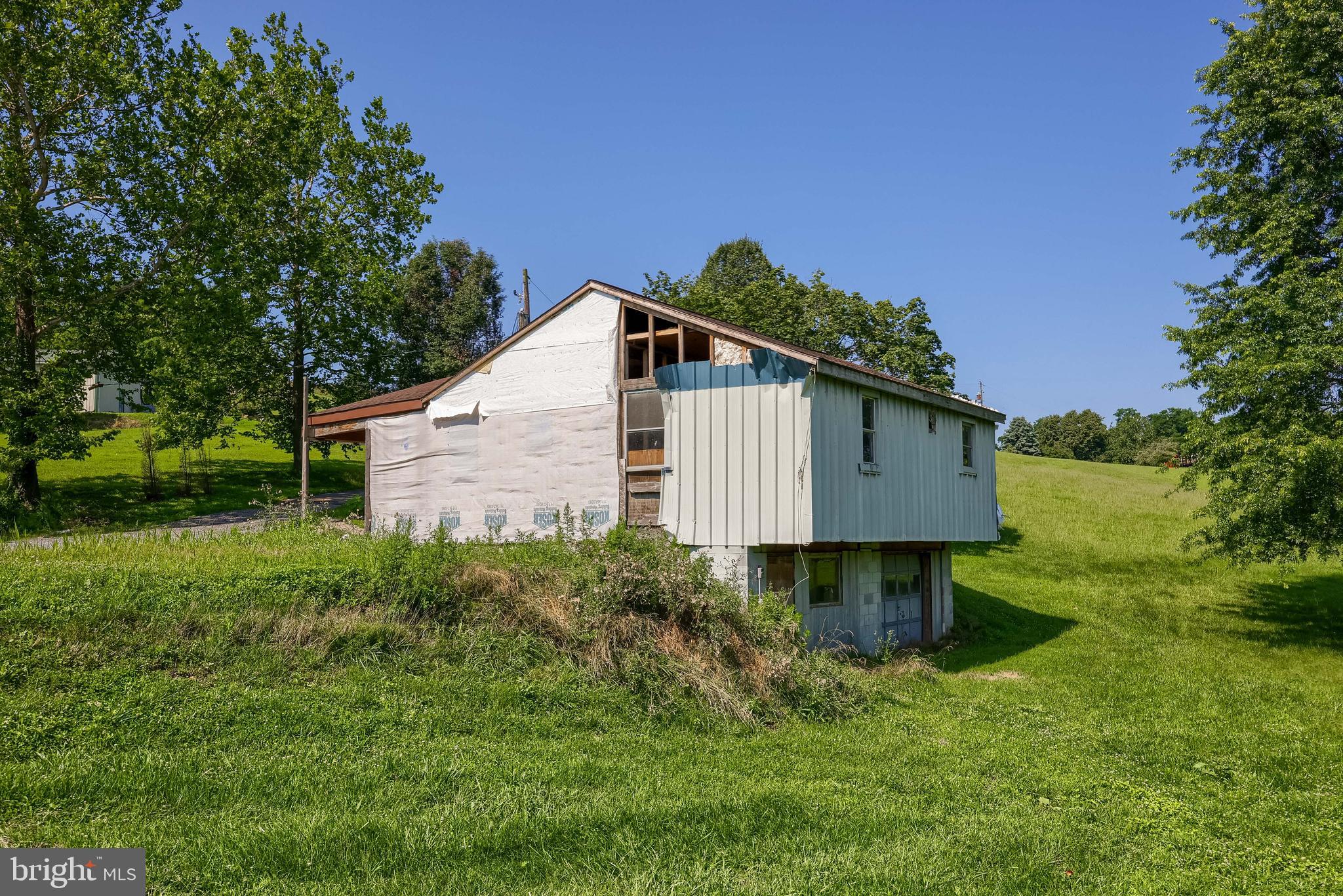 LOWER WINDSOR TWP - Residential