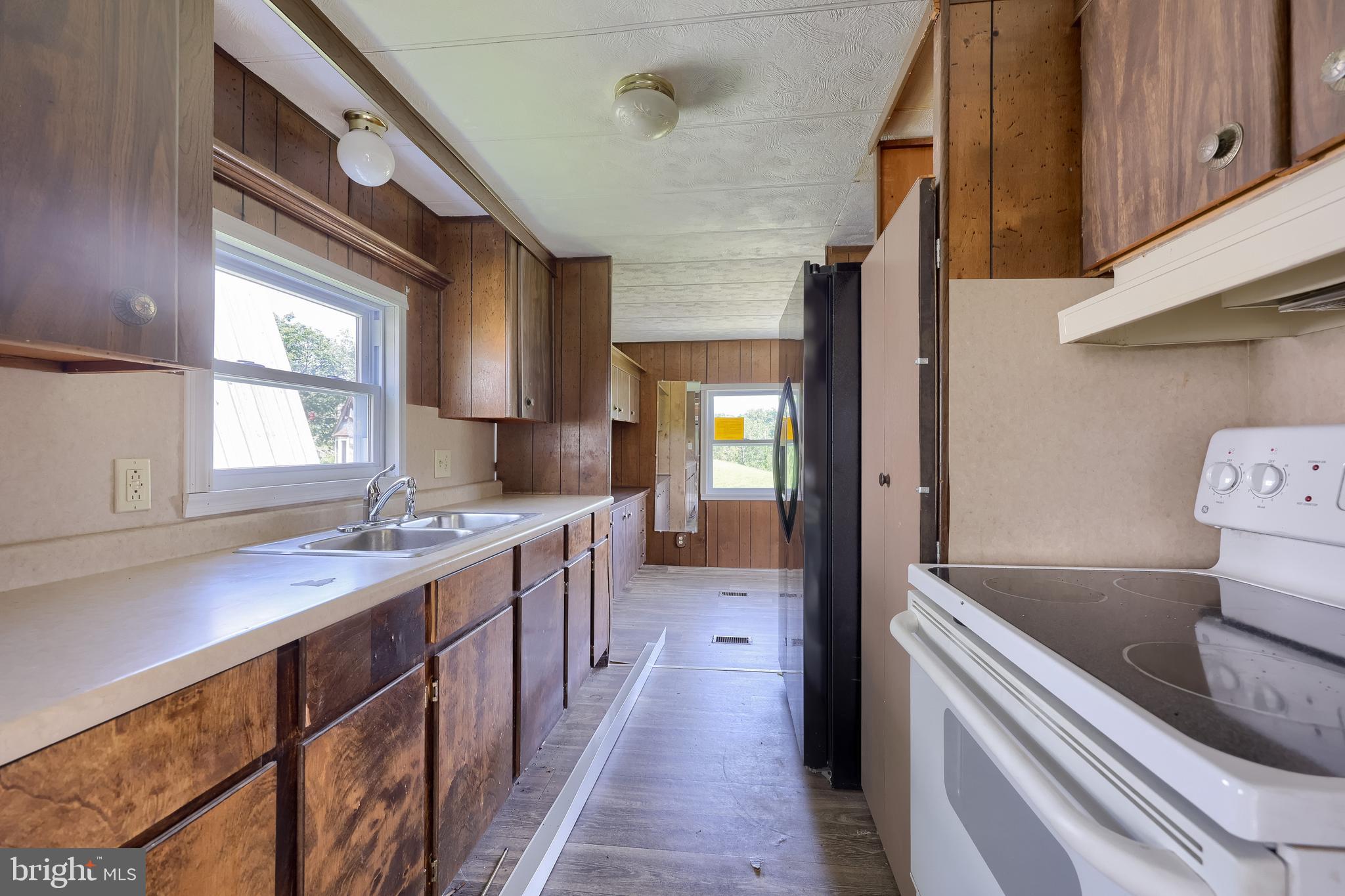 LOWER WINDSOR TWP - Residential