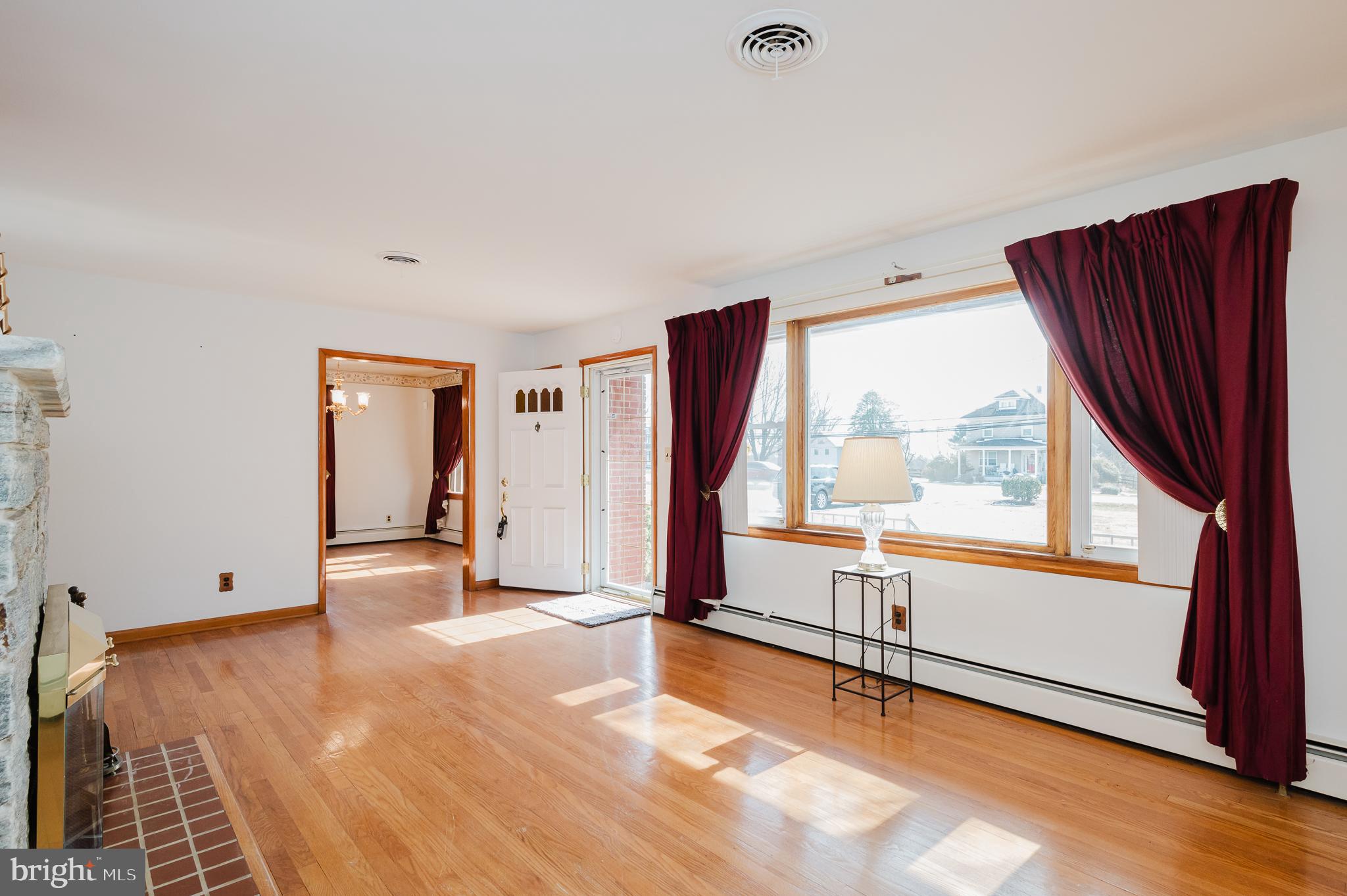 JARRETTSVILLE - Residential