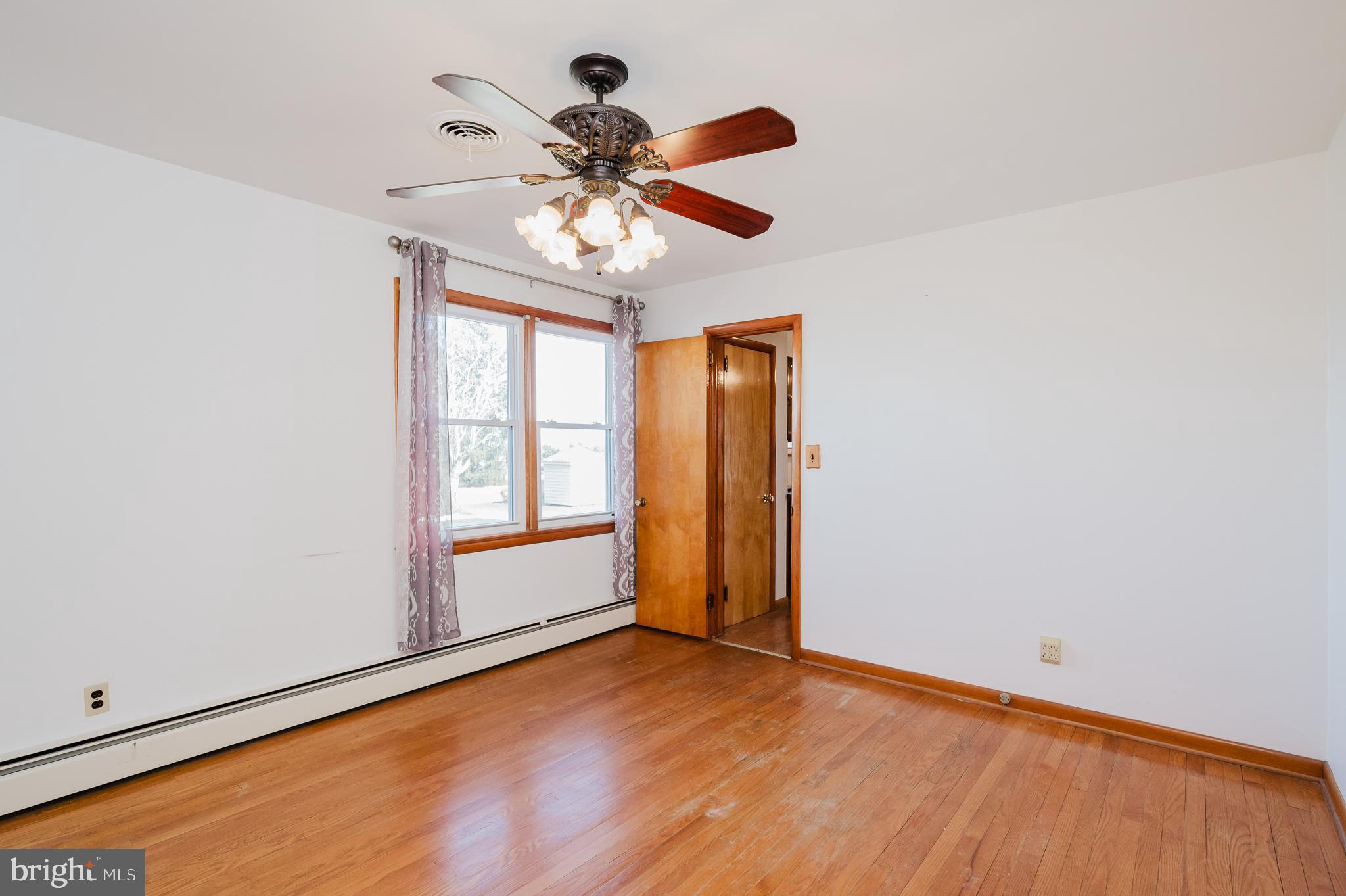 JARRETTSVILLE - Residential