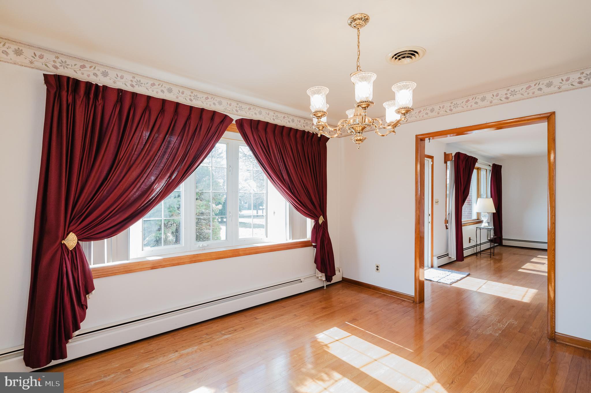 JARRETTSVILLE - Residential