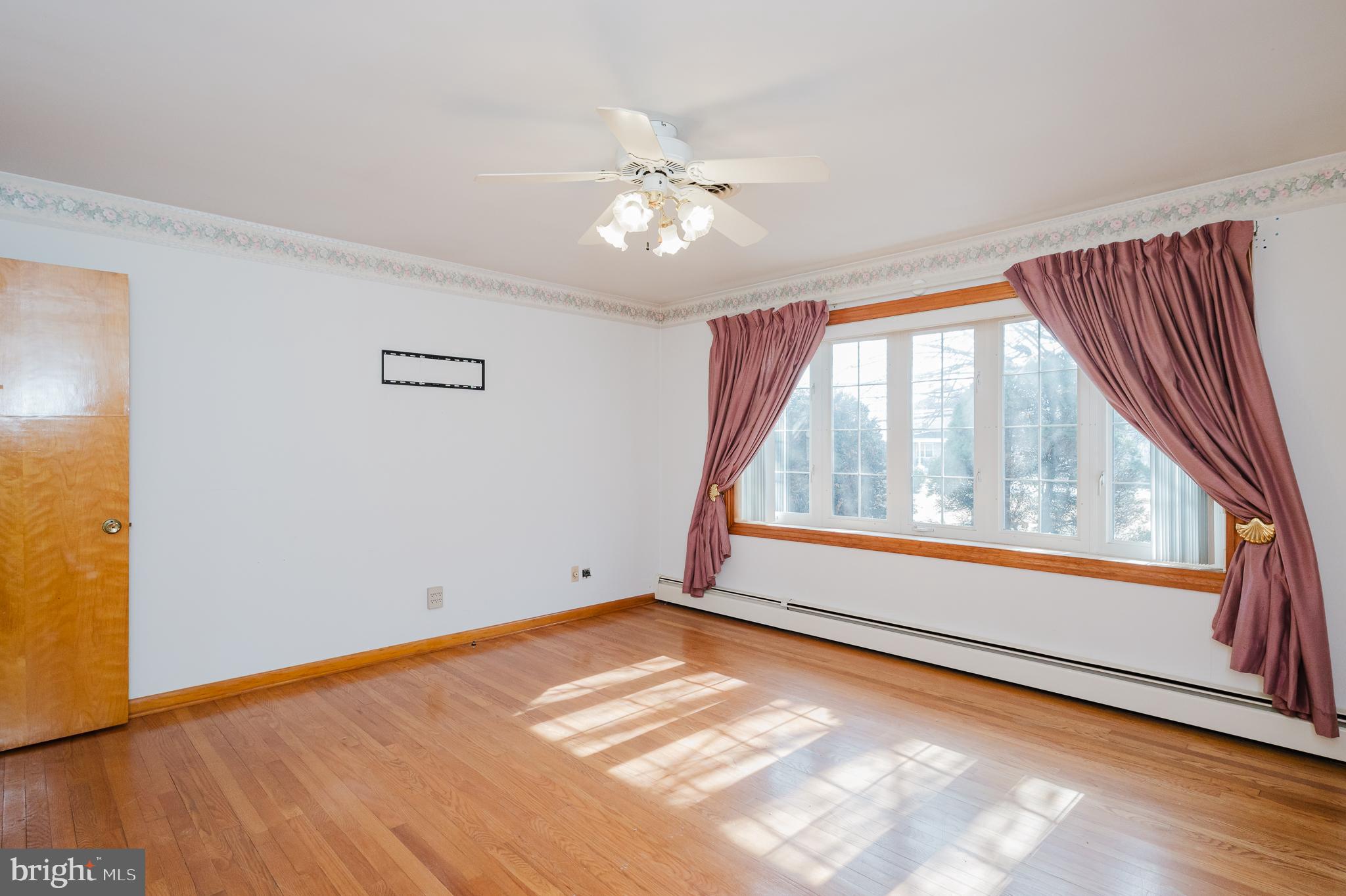 JARRETTSVILLE - Residential