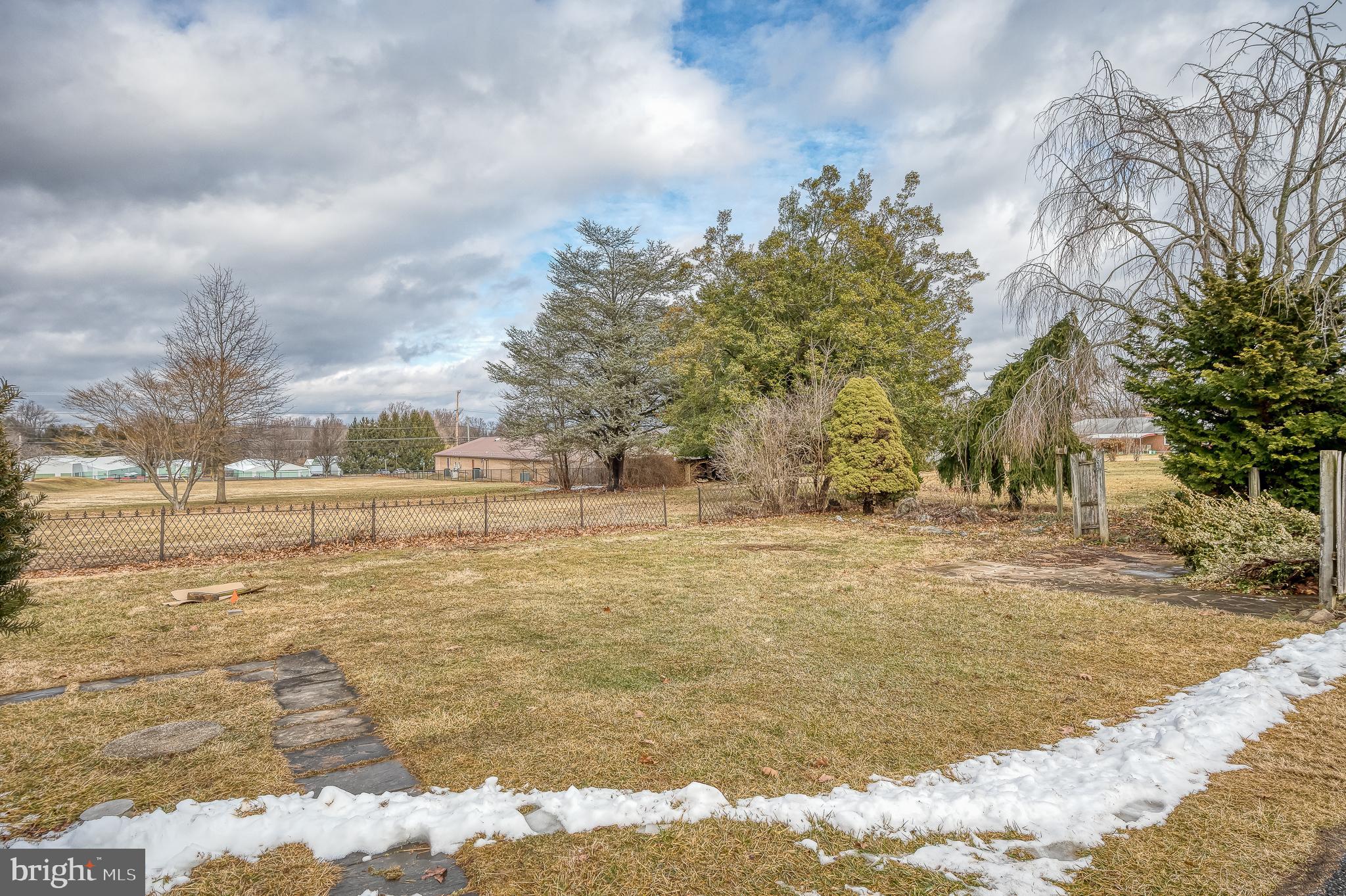 JARRETTSVILLE - Residential