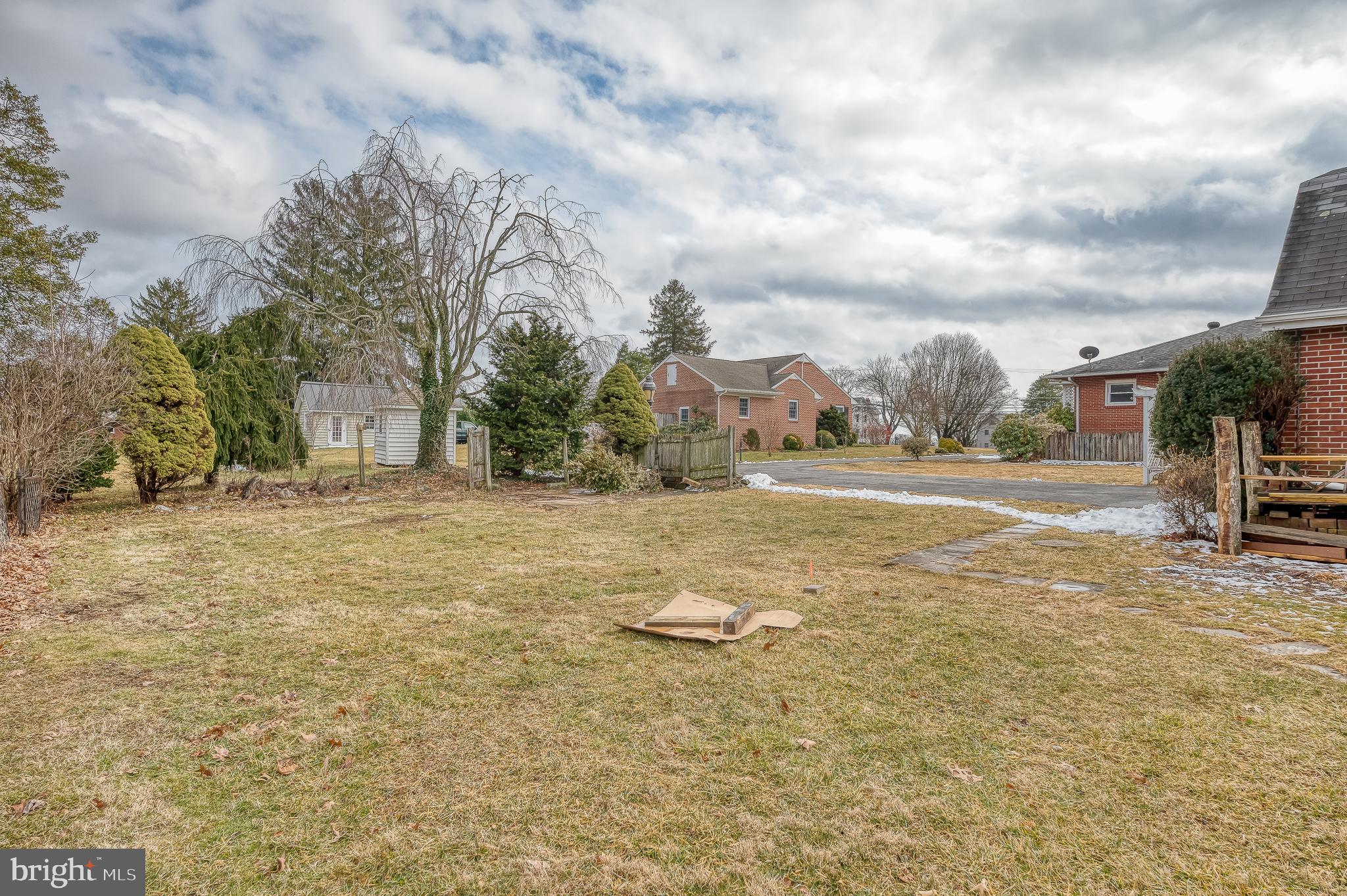 JARRETTSVILLE - Residential