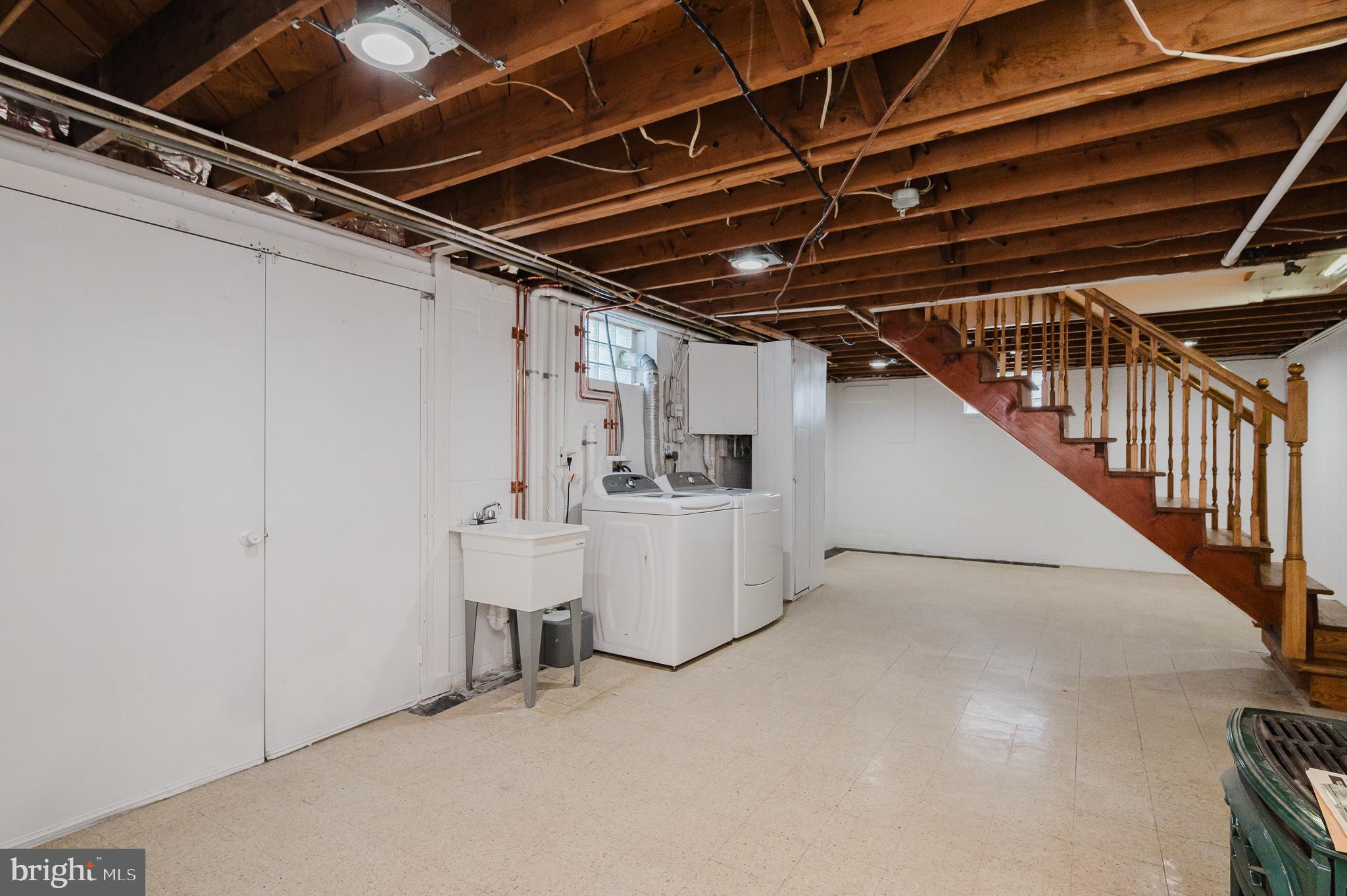 JARRETTSVILLE - Residential