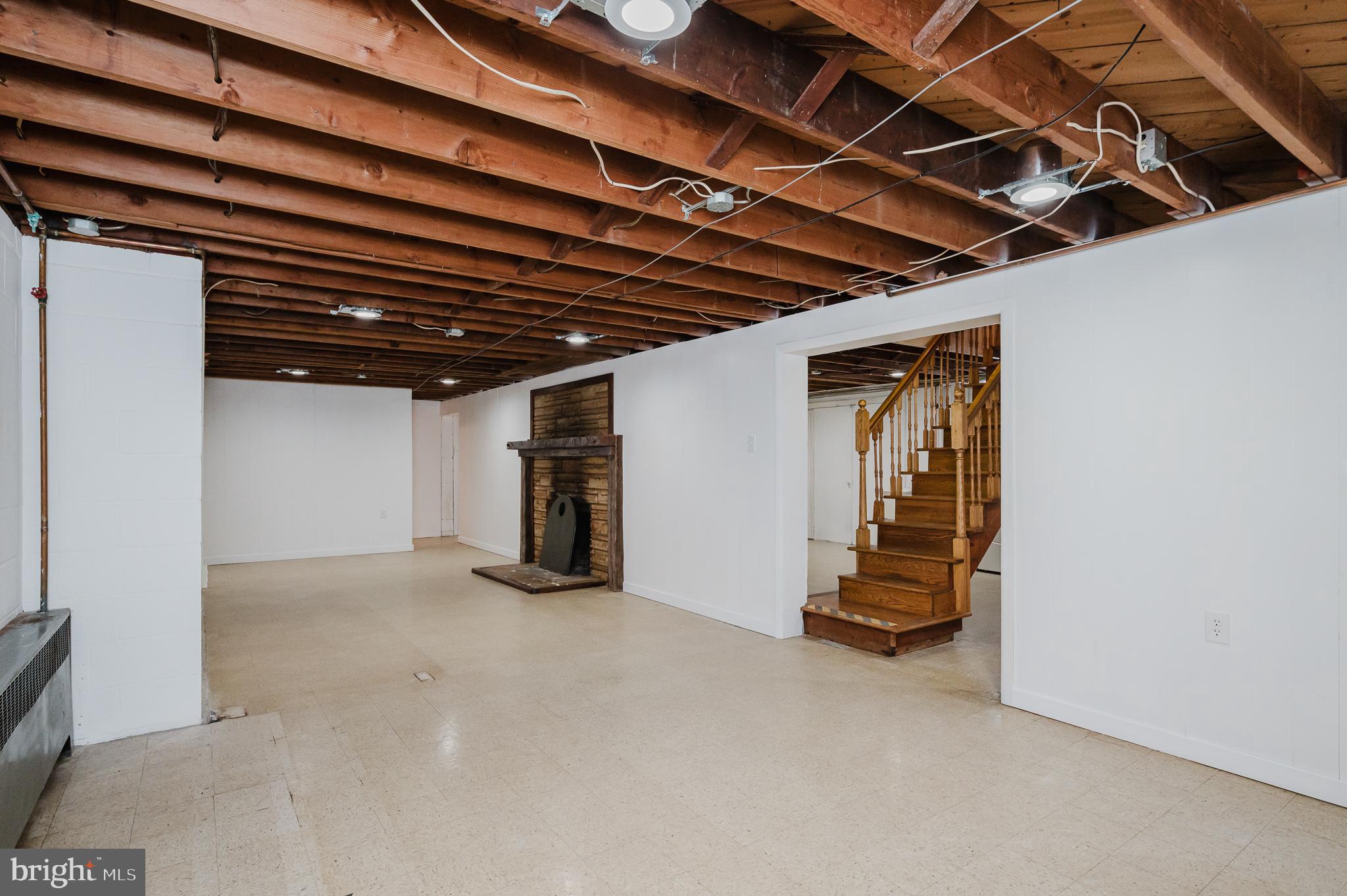 JARRETTSVILLE - Residential