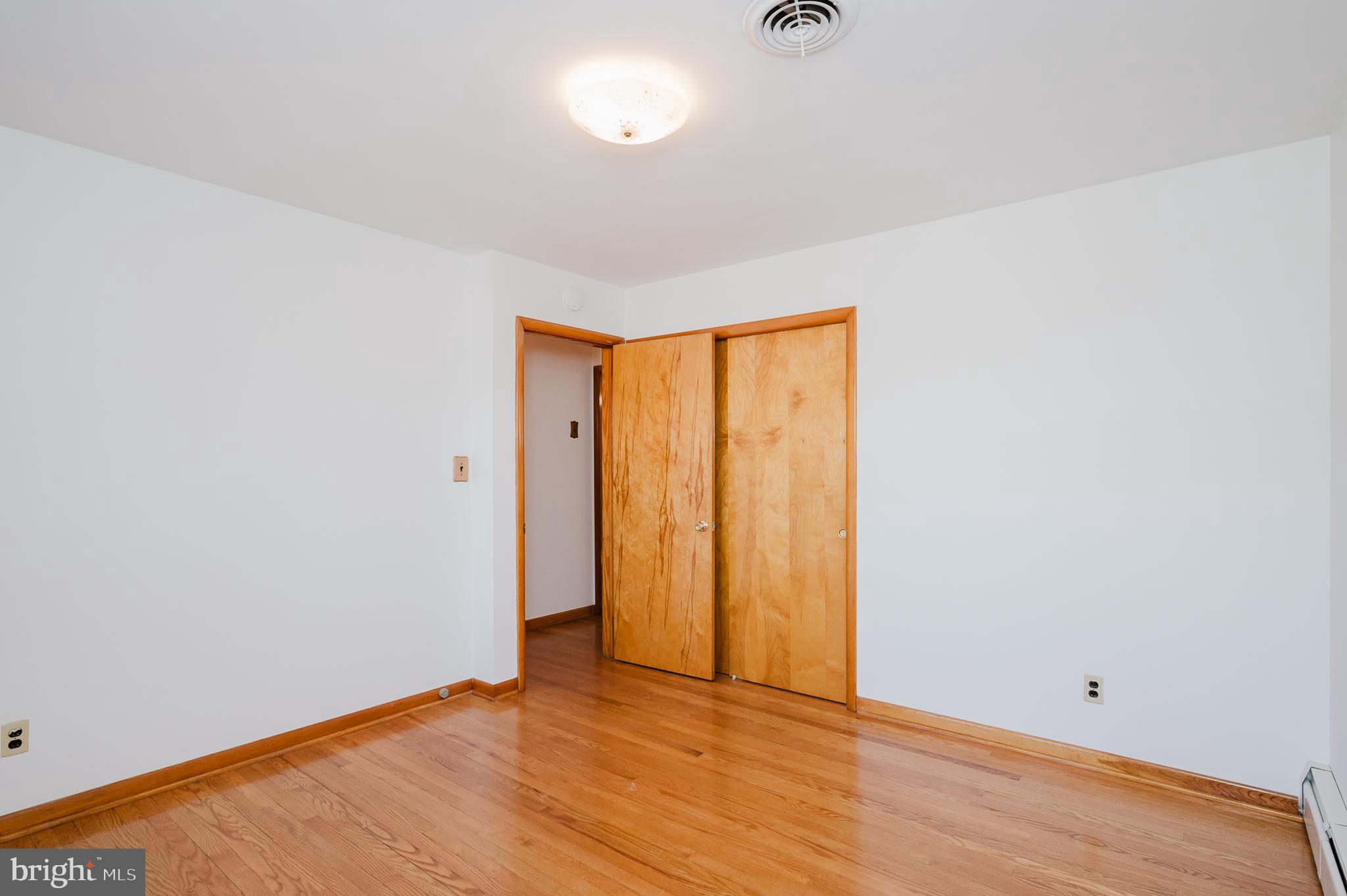 JARRETTSVILLE - Residential