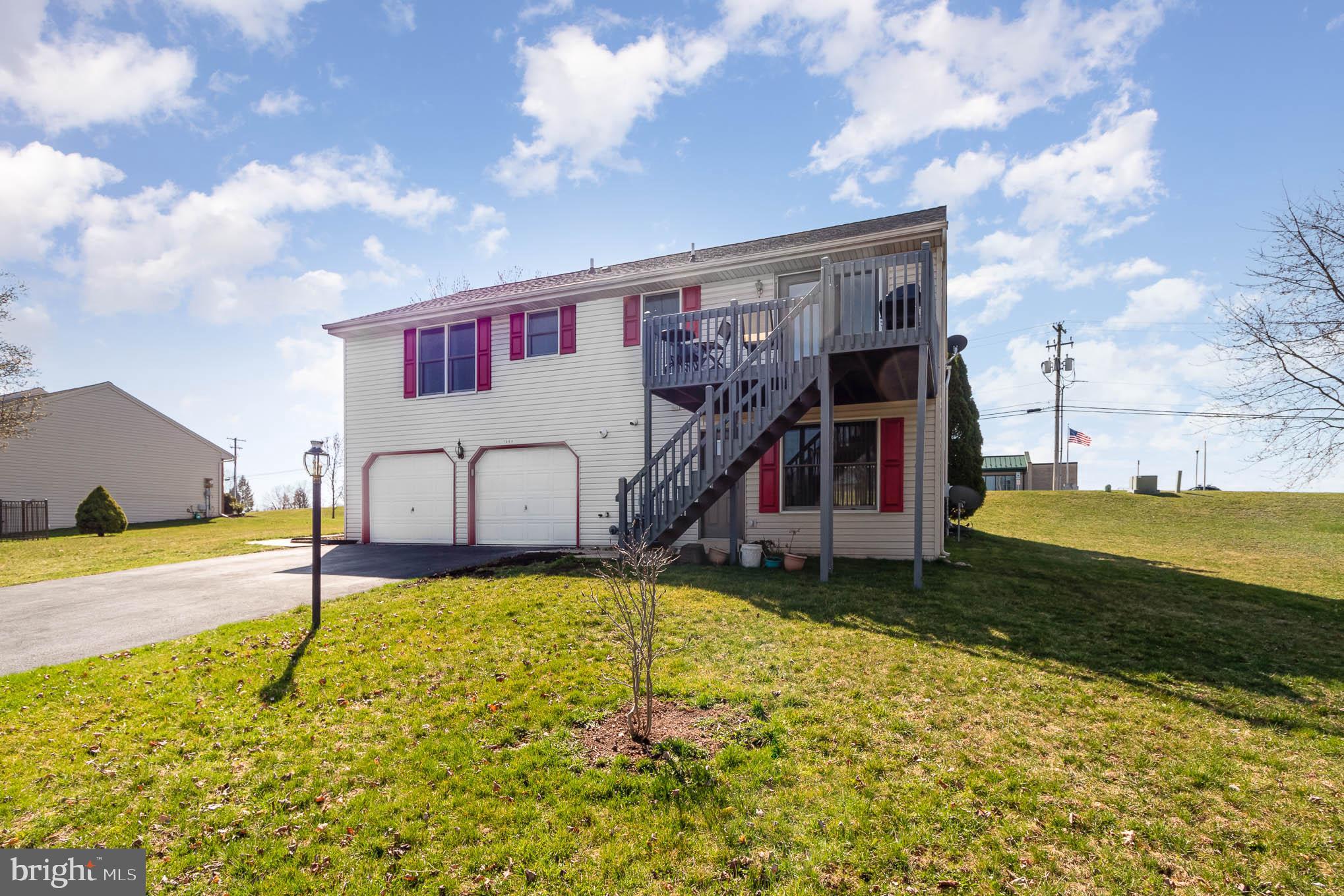 WOODRIDGE - Residential