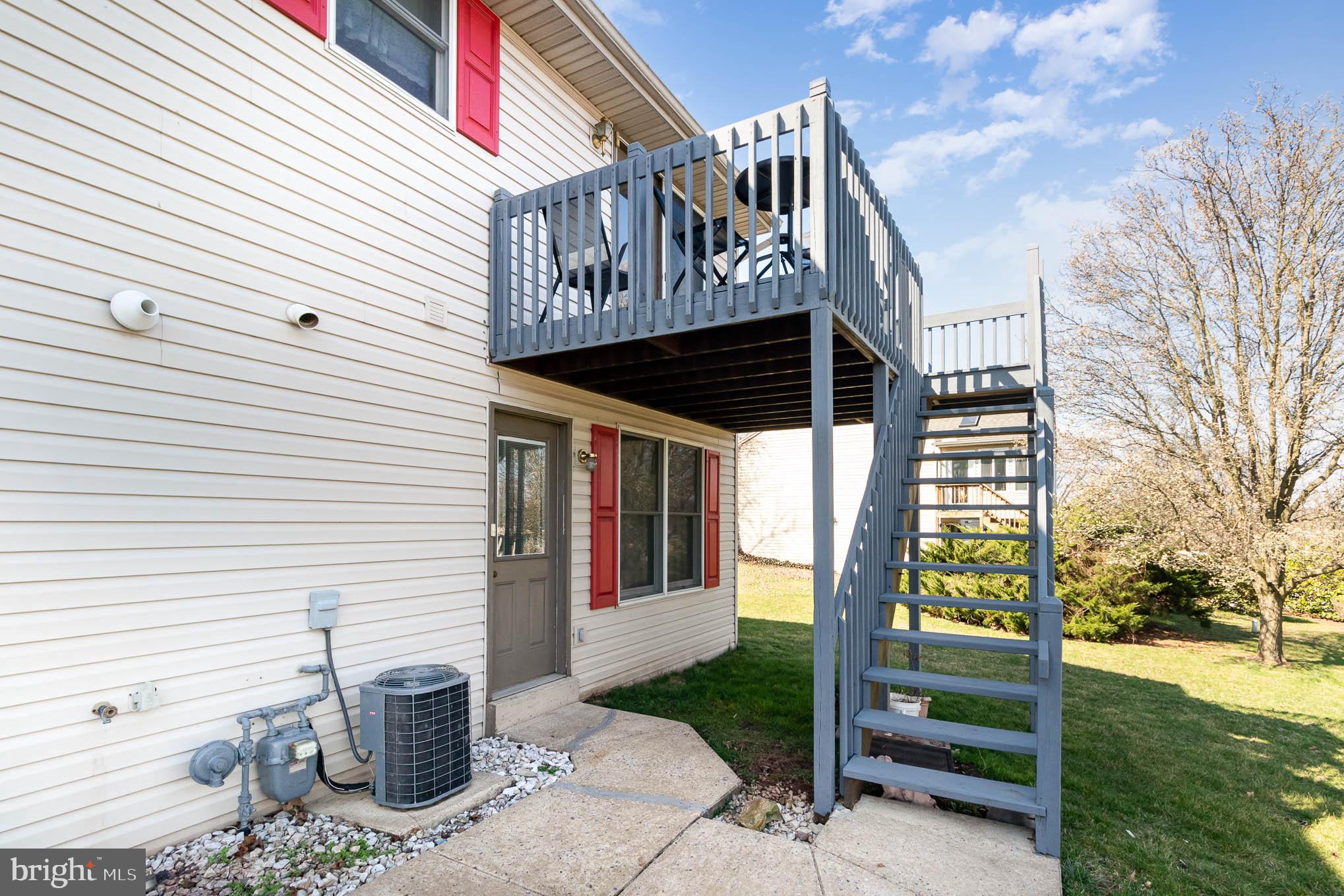 WOODRIDGE - Residential