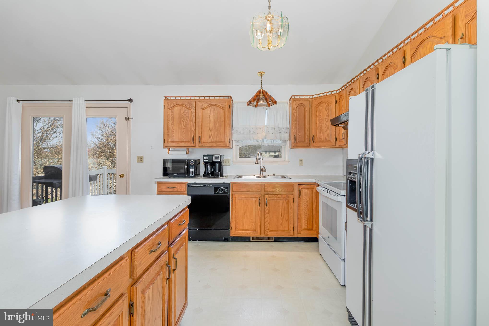 WOODRIDGE - Residential