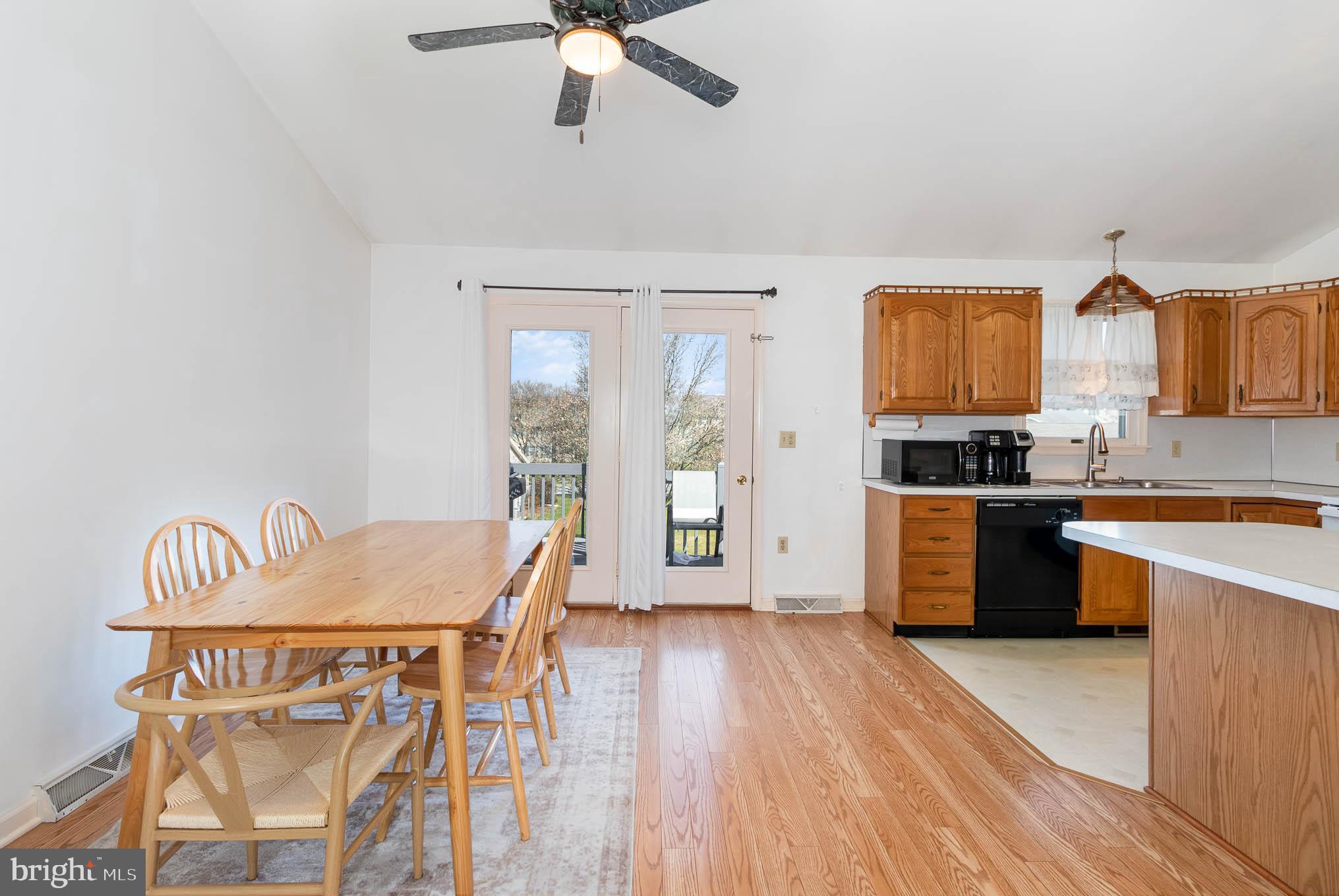 WOODRIDGE - Residential