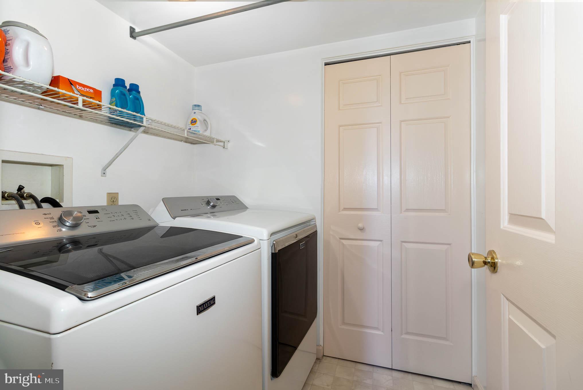 WOODRIDGE - Residential