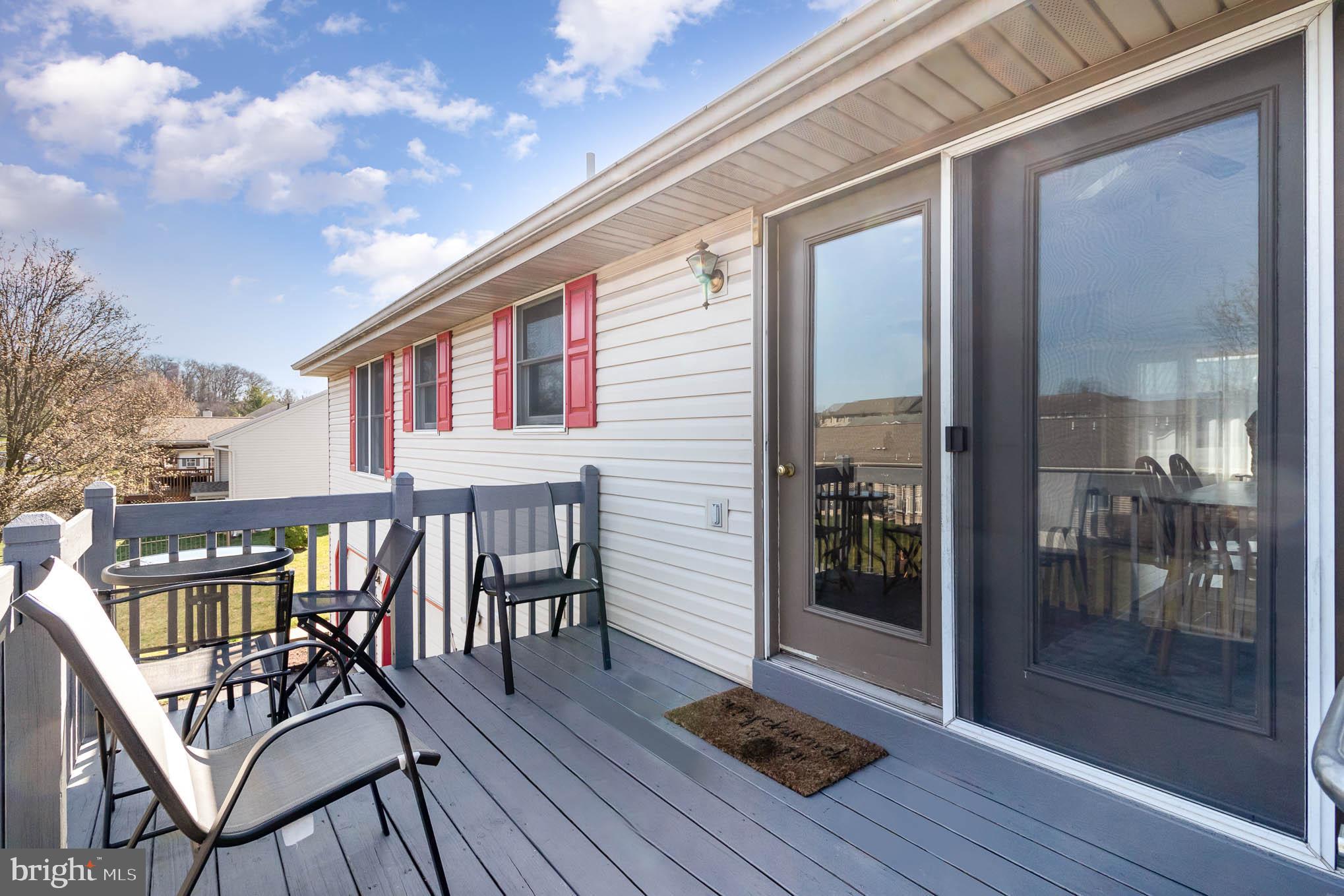 WOODRIDGE - Residential