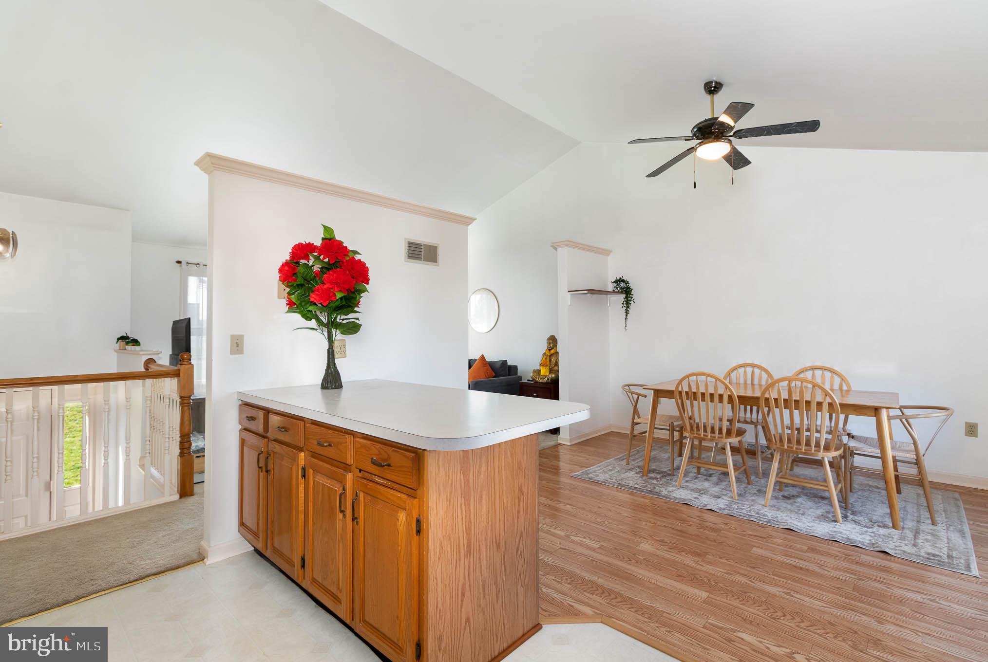 WOODRIDGE - Residential