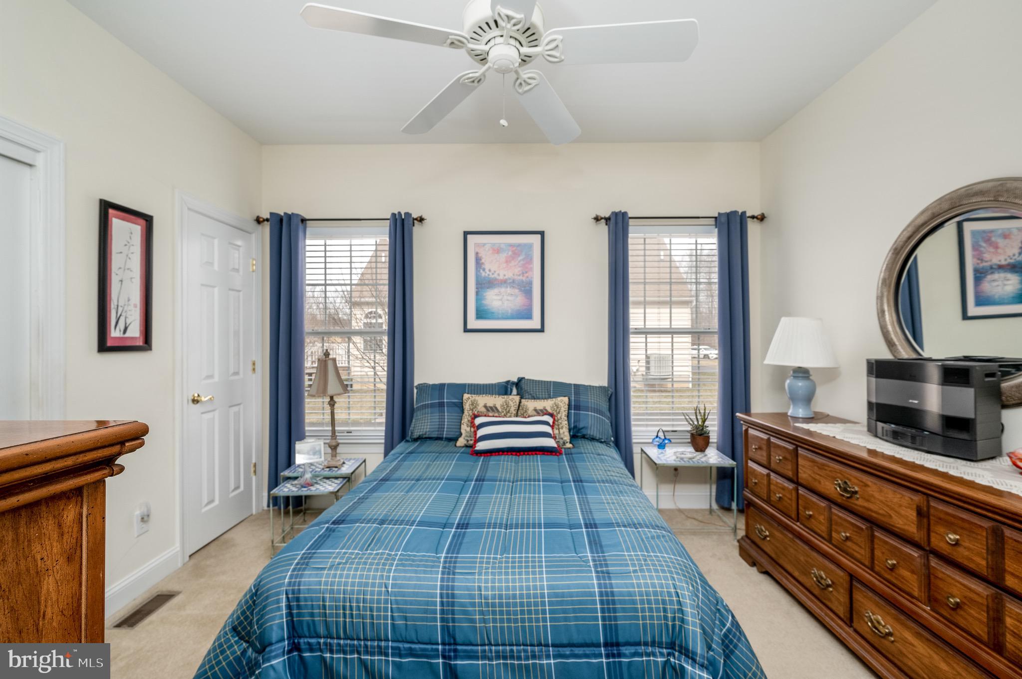 BELMONT - Residential