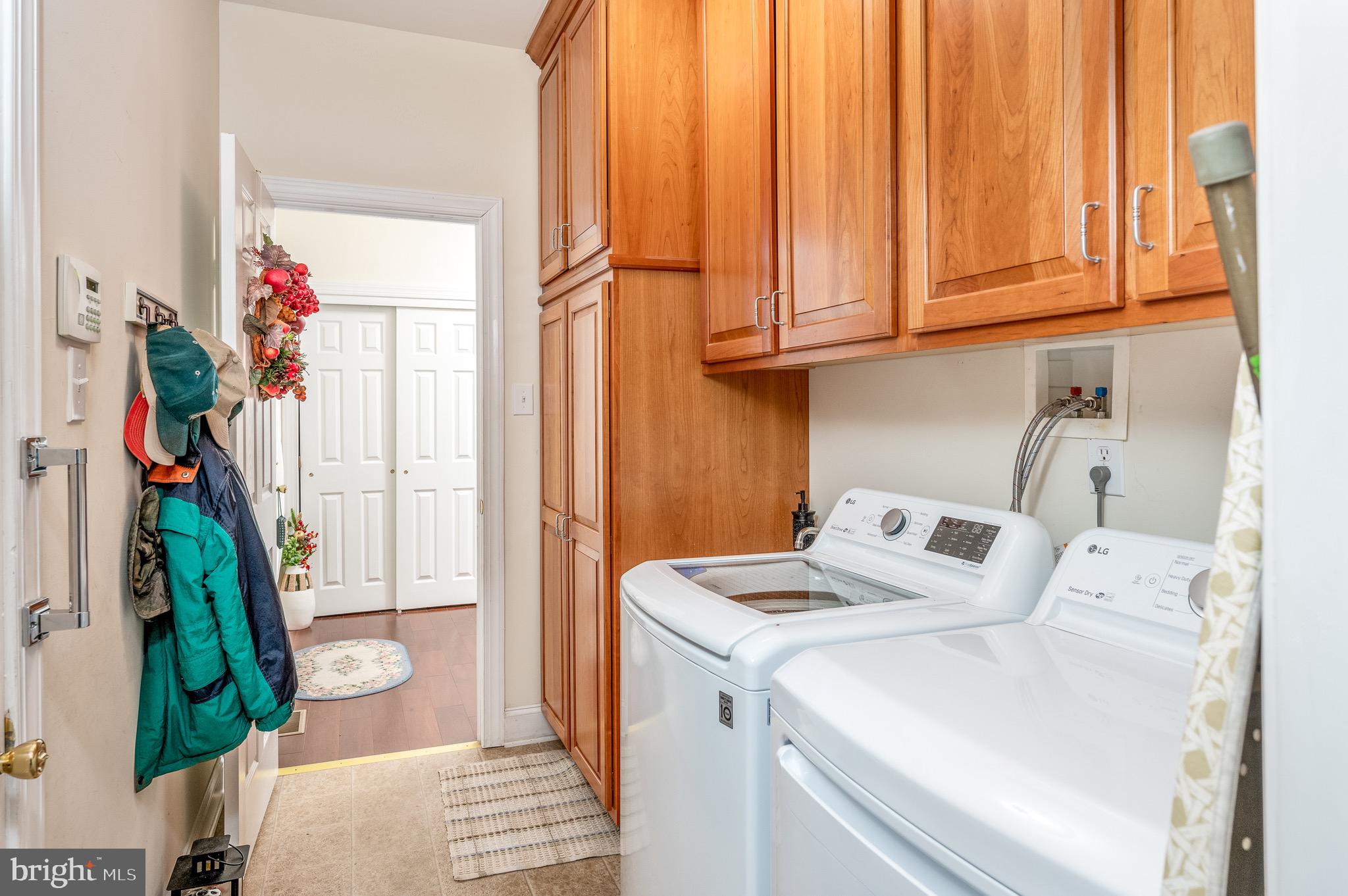 BELMONT - Residential