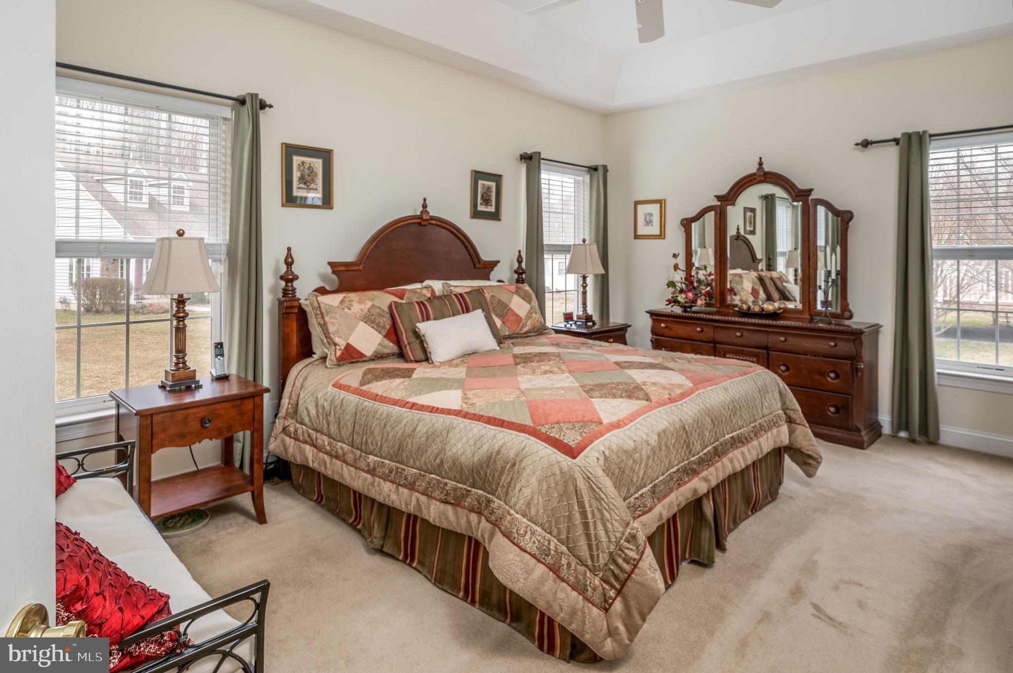 BELMONT - Residential