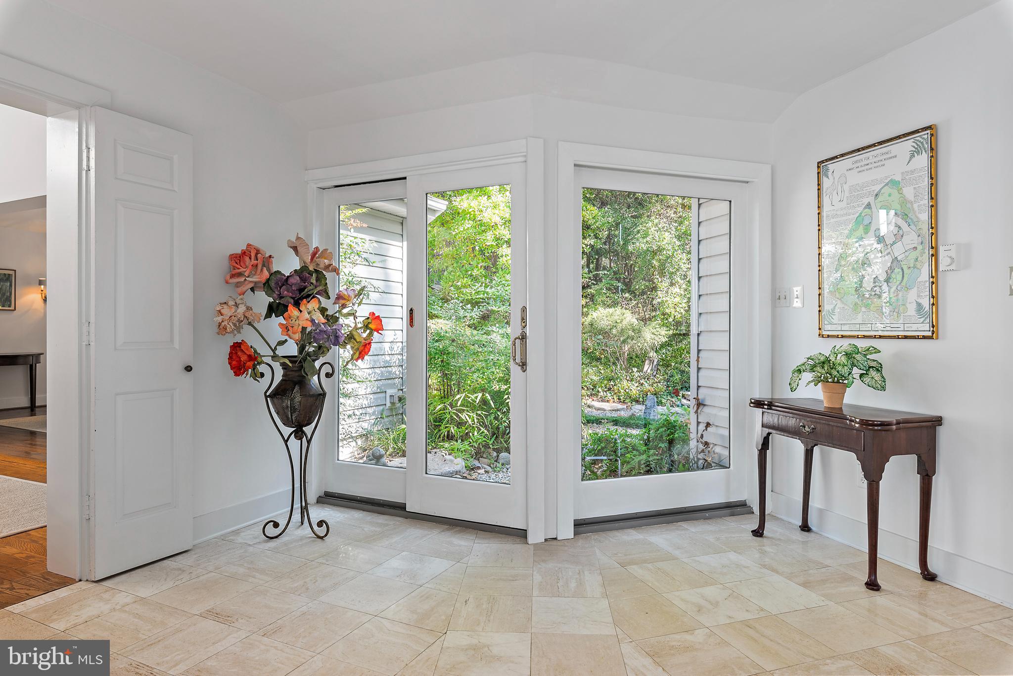 GIBSON ISLAND - Residential