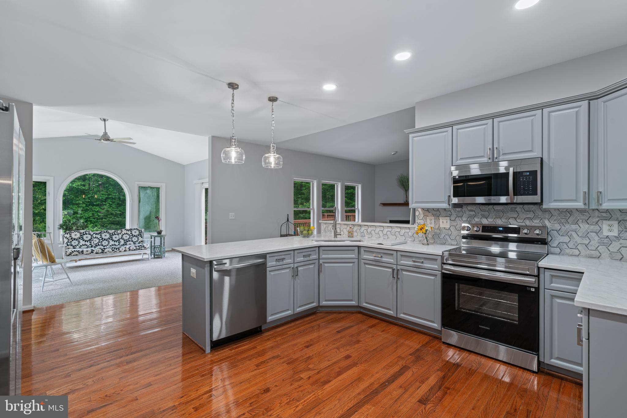 BEAVERS LANDING - Residential