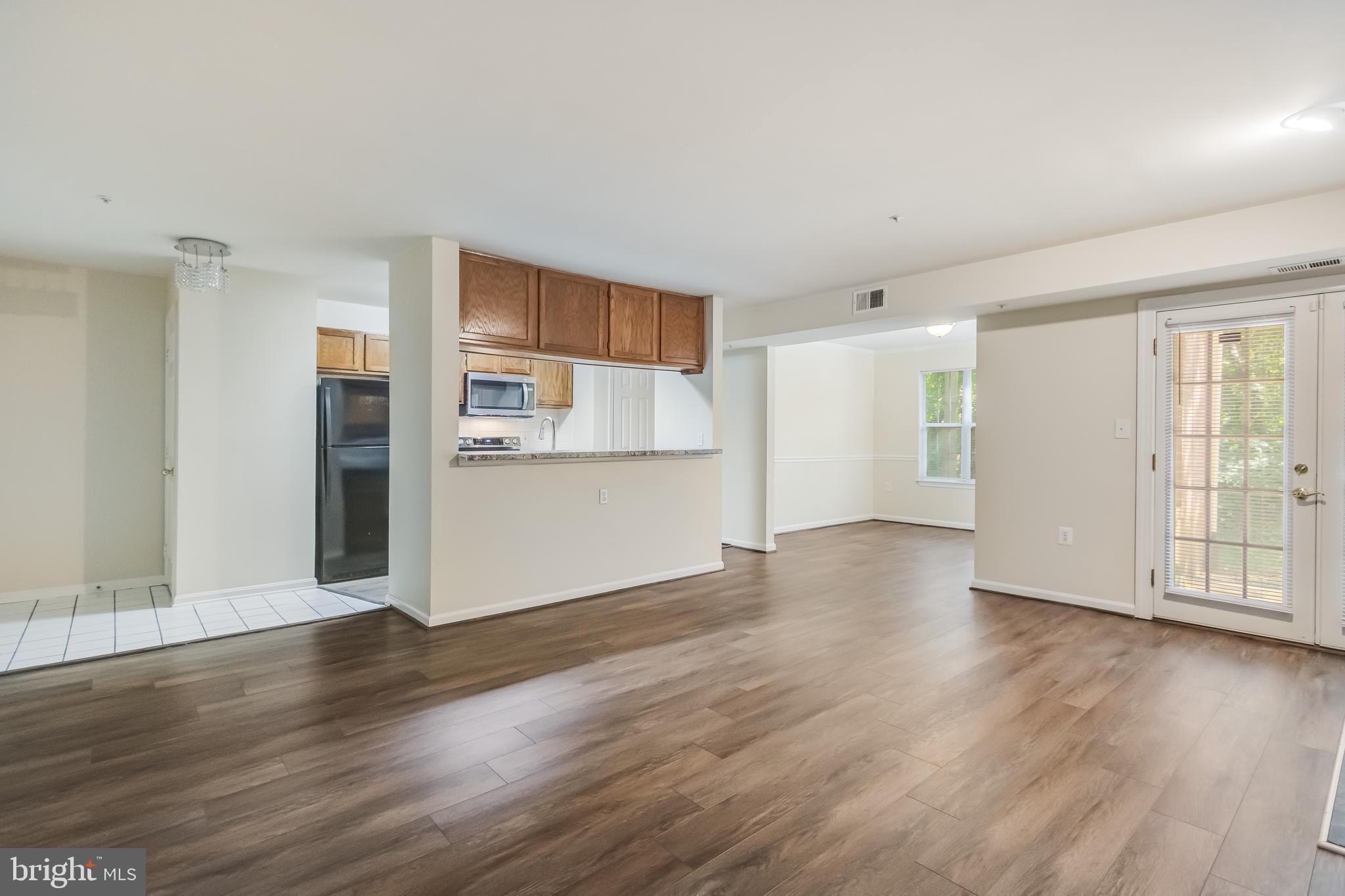 9808 LAKE POINTE COURT 104