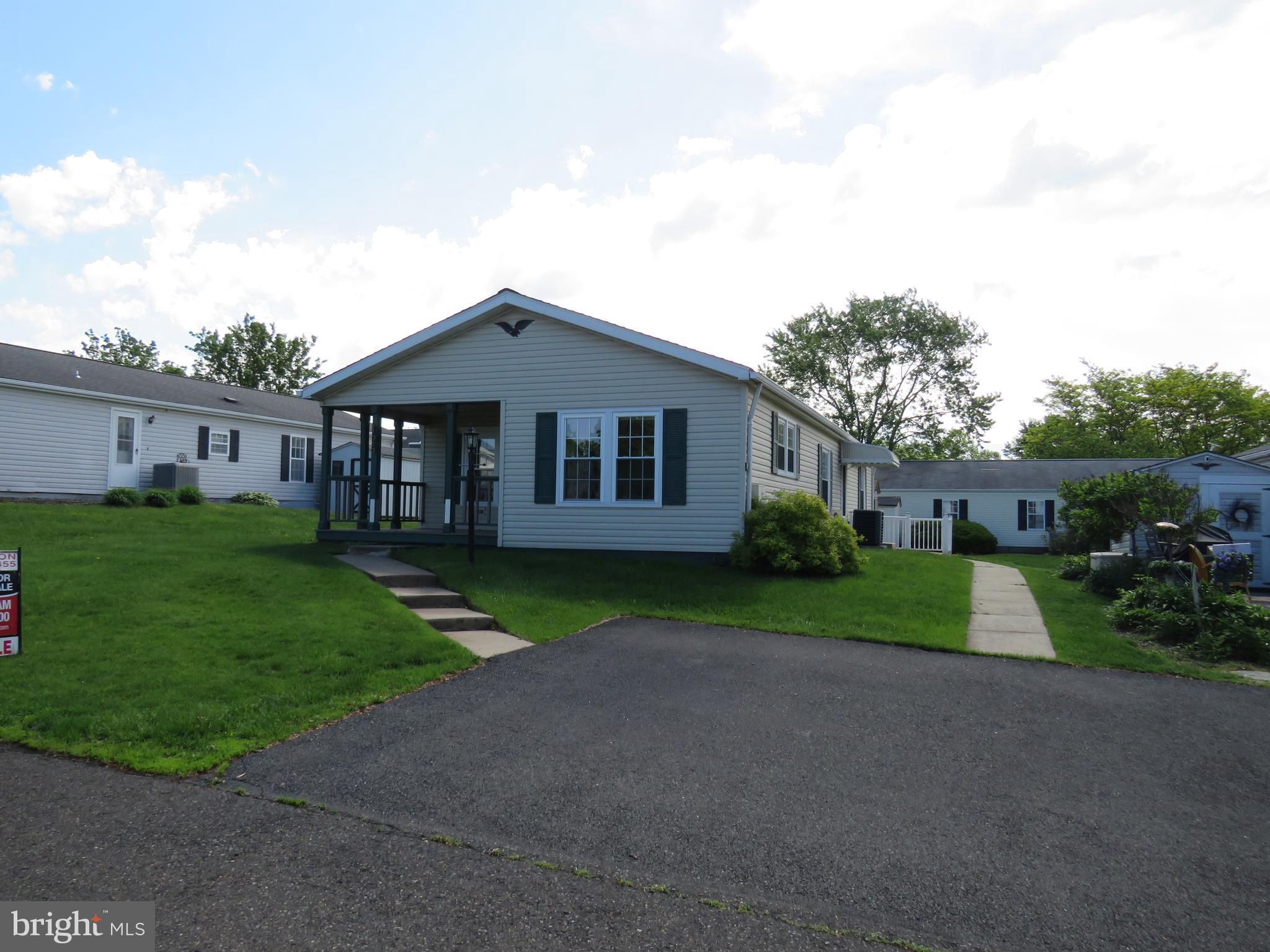 BUCKINGHAM SPRINGS - Residential