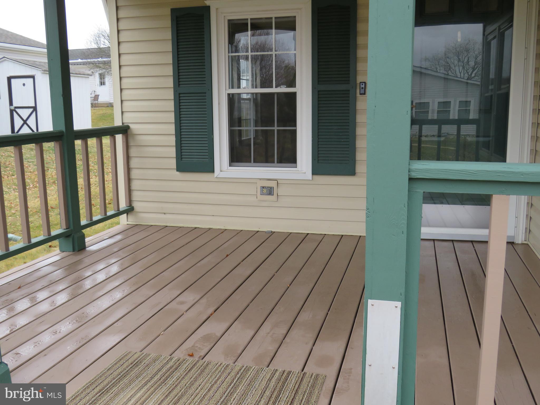 BUCKINGHAM SPRINGS - Residential