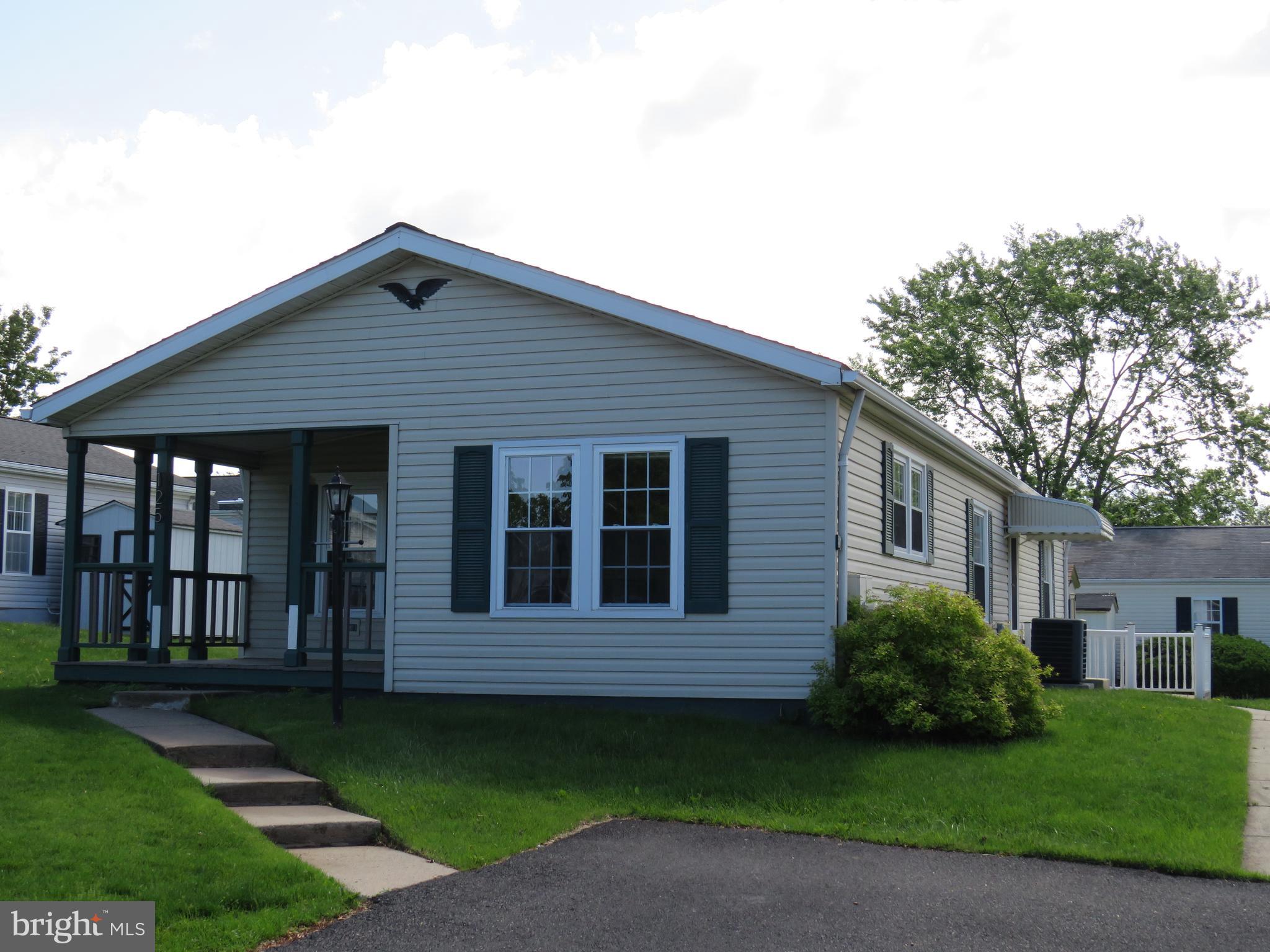 BUCKINGHAM SPRINGS - Residential