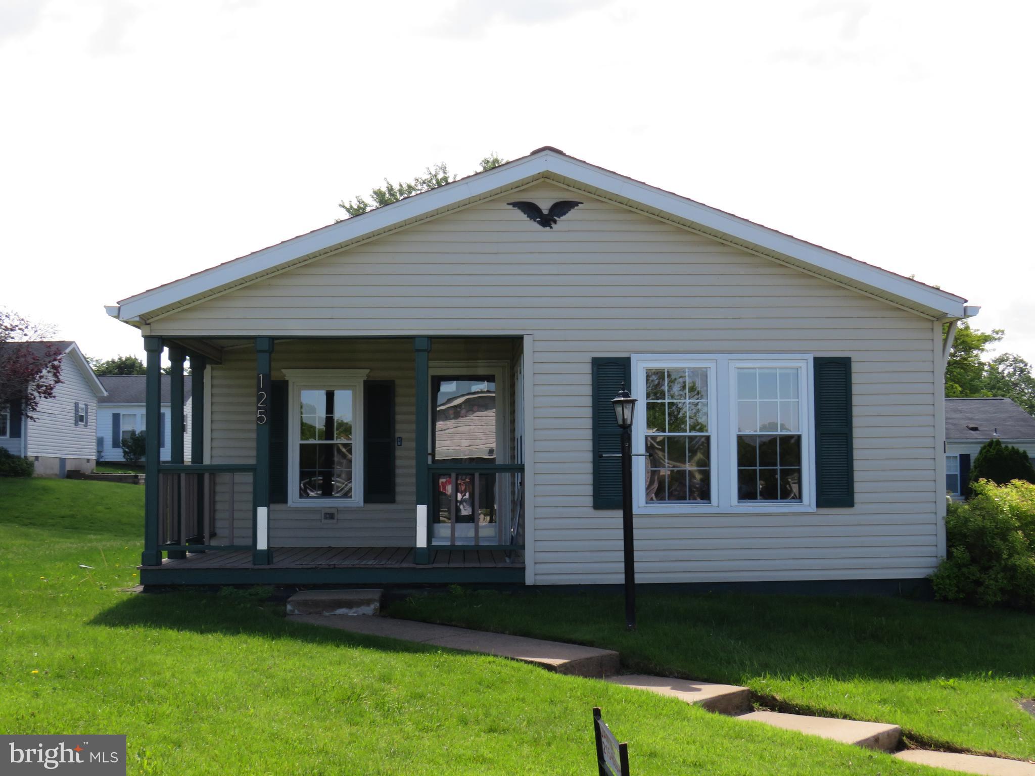 BUCKINGHAM SPRINGS - Residential